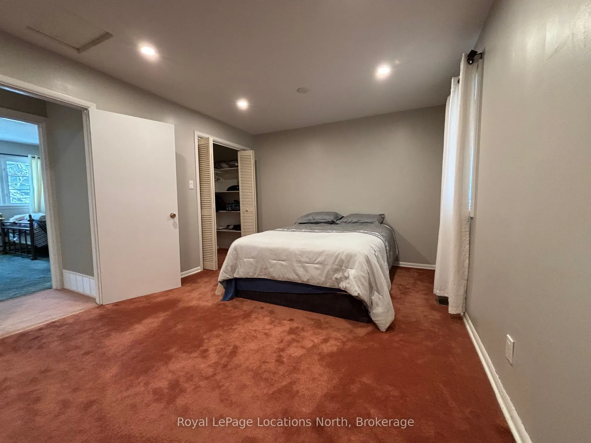 272 Yonge Street