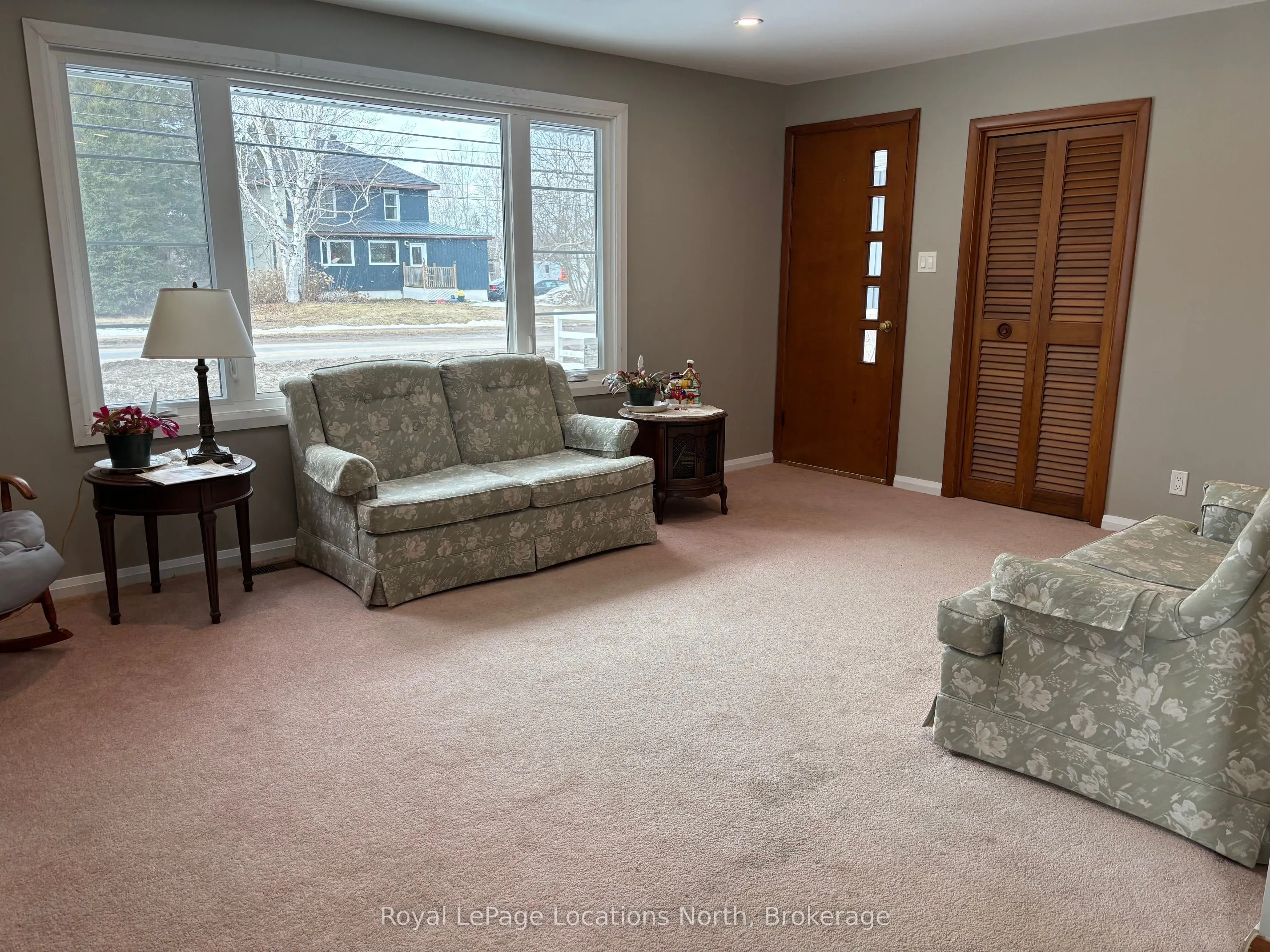 272 Yonge Street