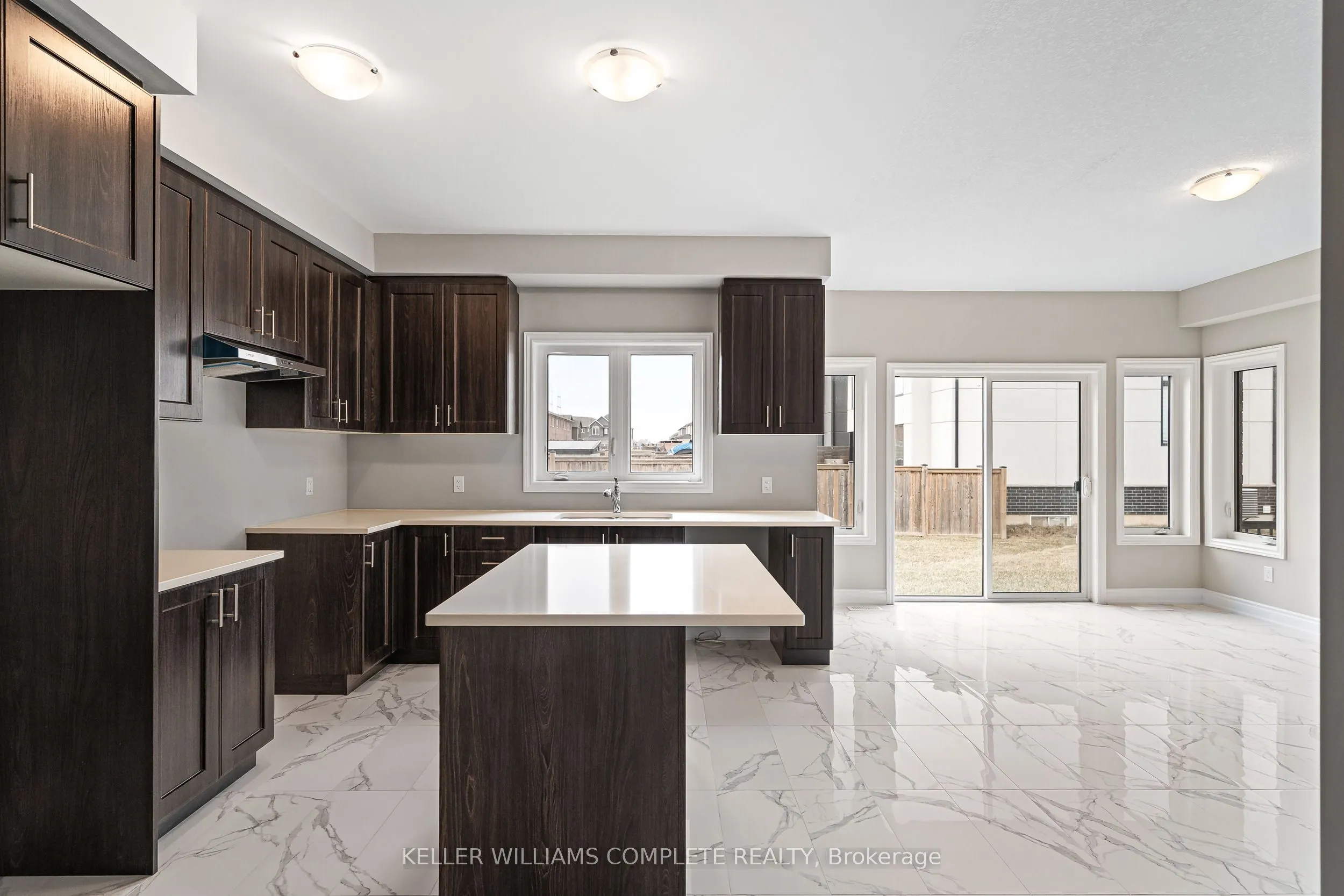15 Venture Way