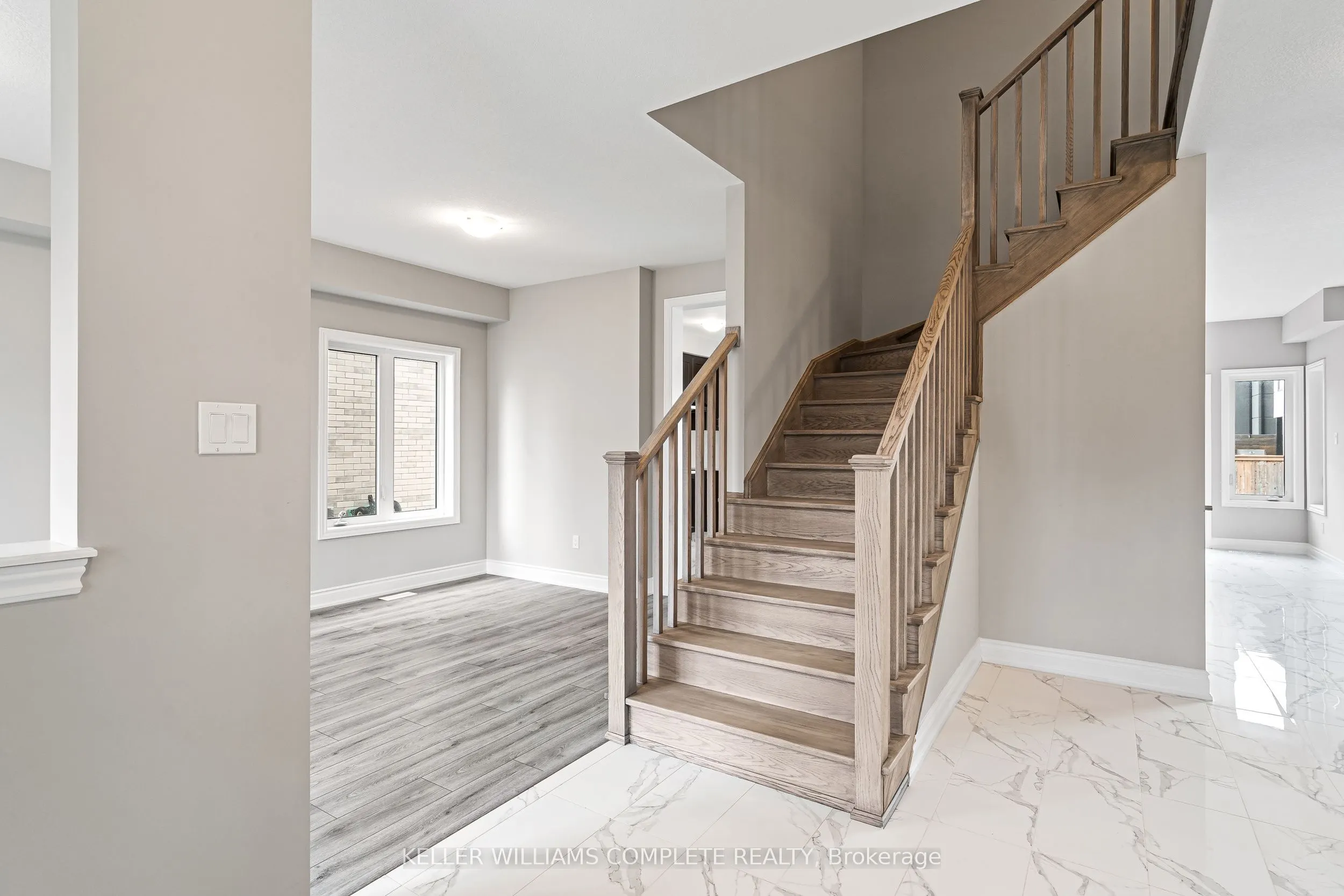 15 Venture Way