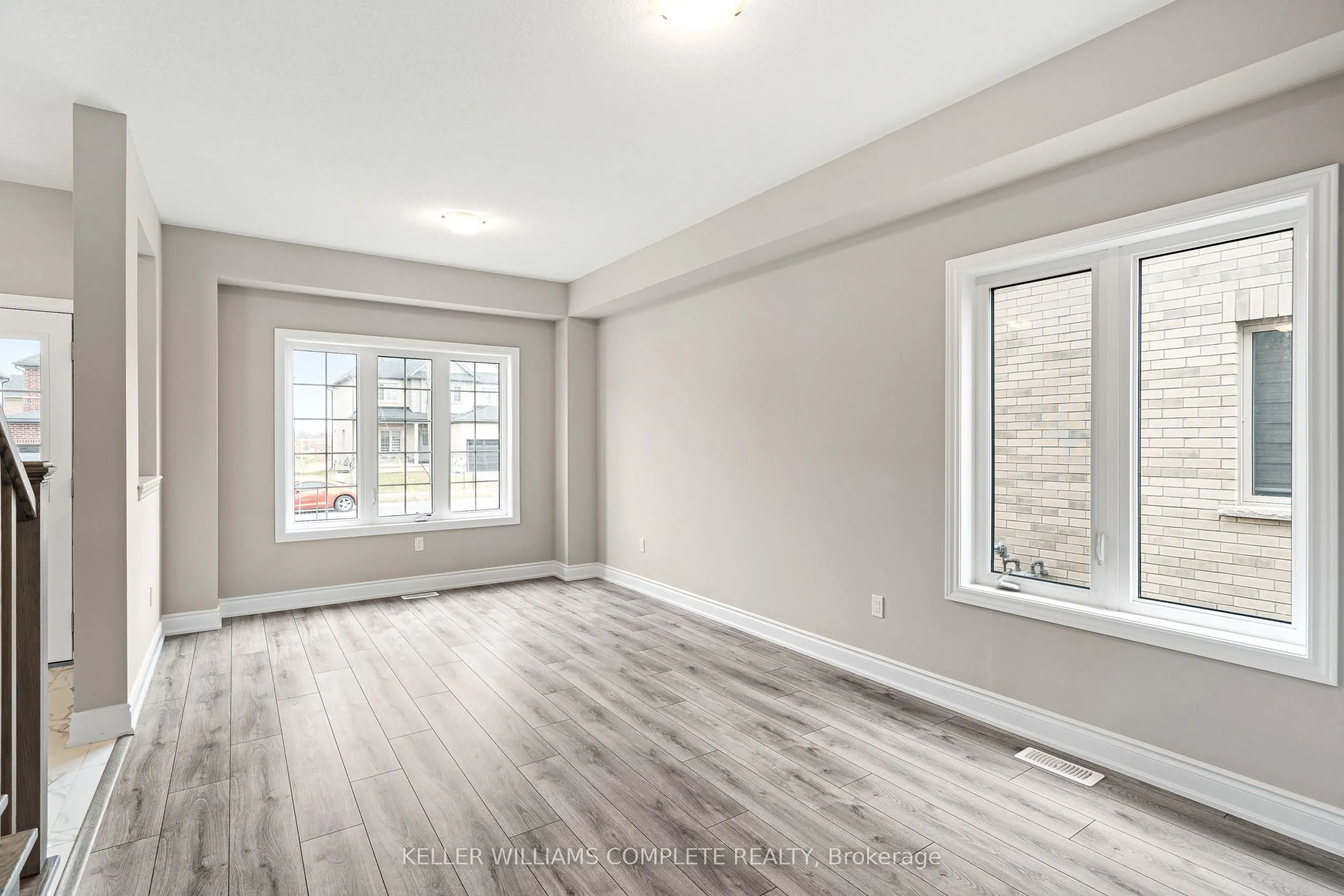 15 Venture Way
