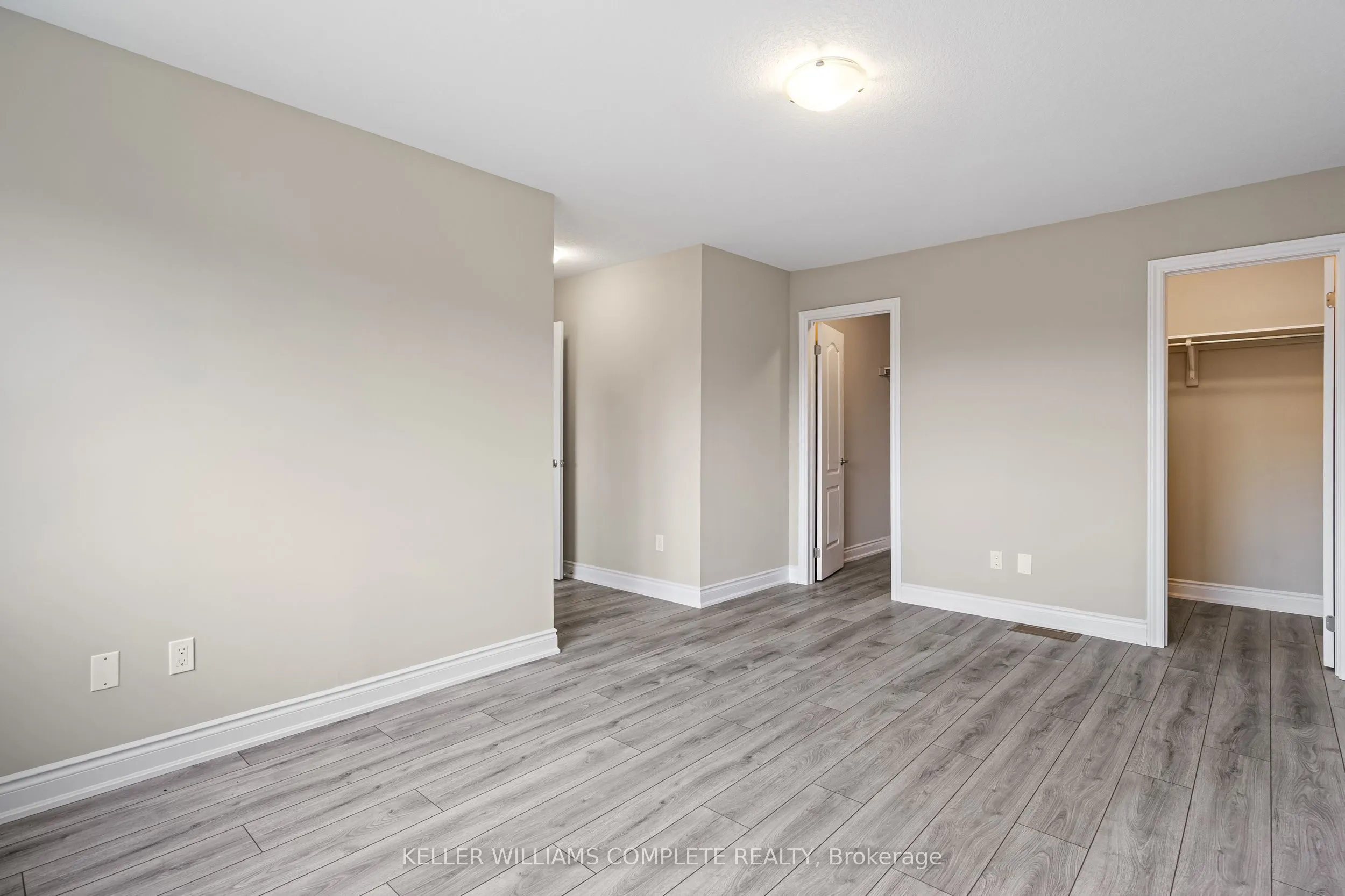 15 Venture Way