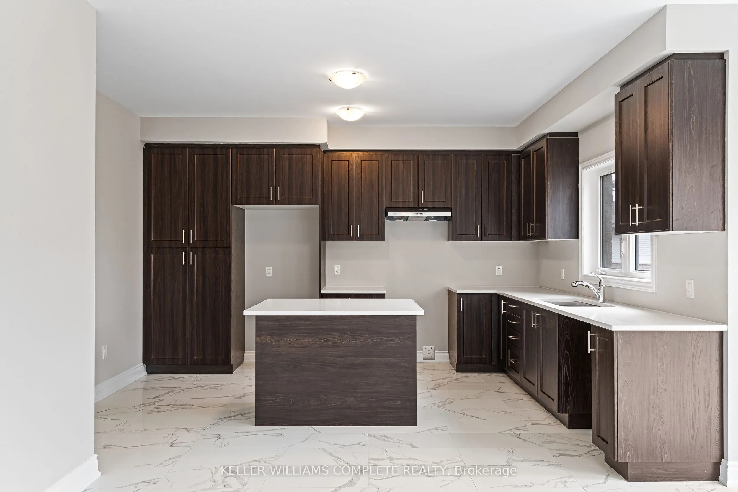 15 Venture Way