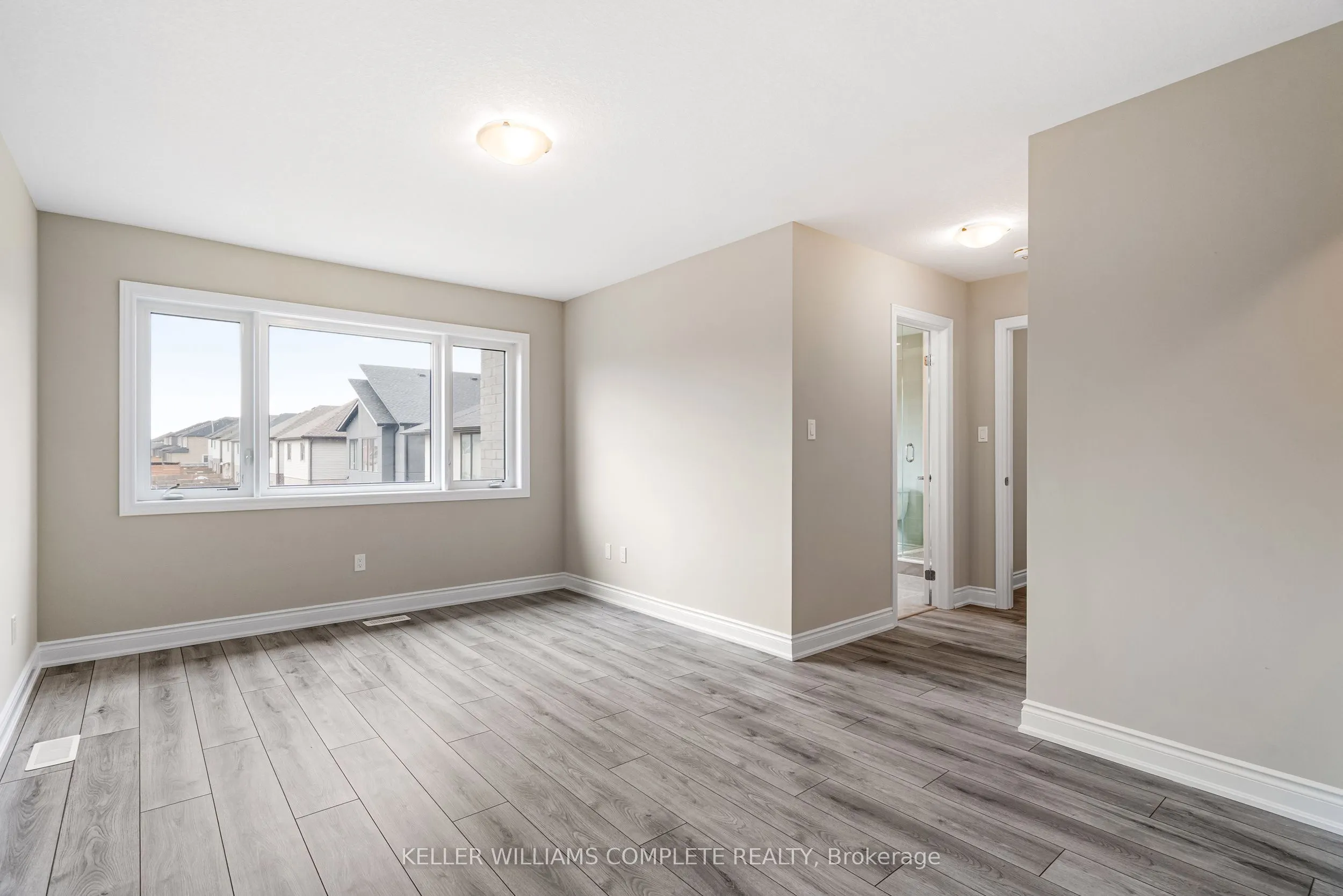 15 Venture Way