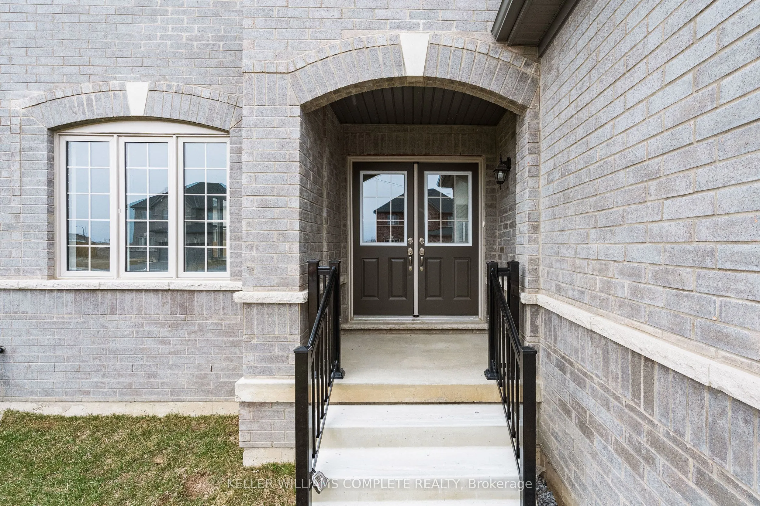 15 Venture Way