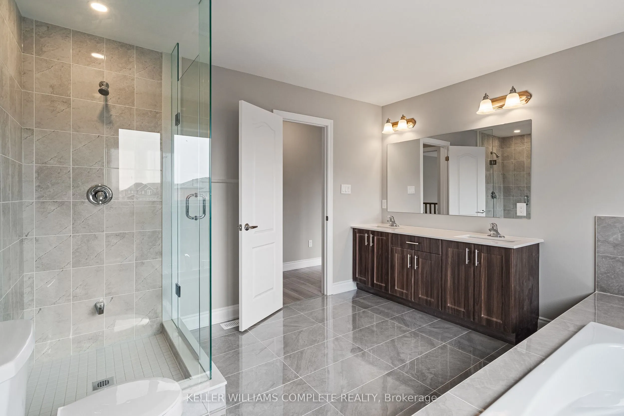 15 Venture Way