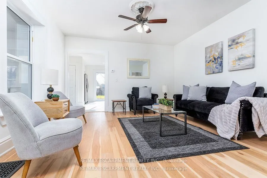 237 MAIN Street E