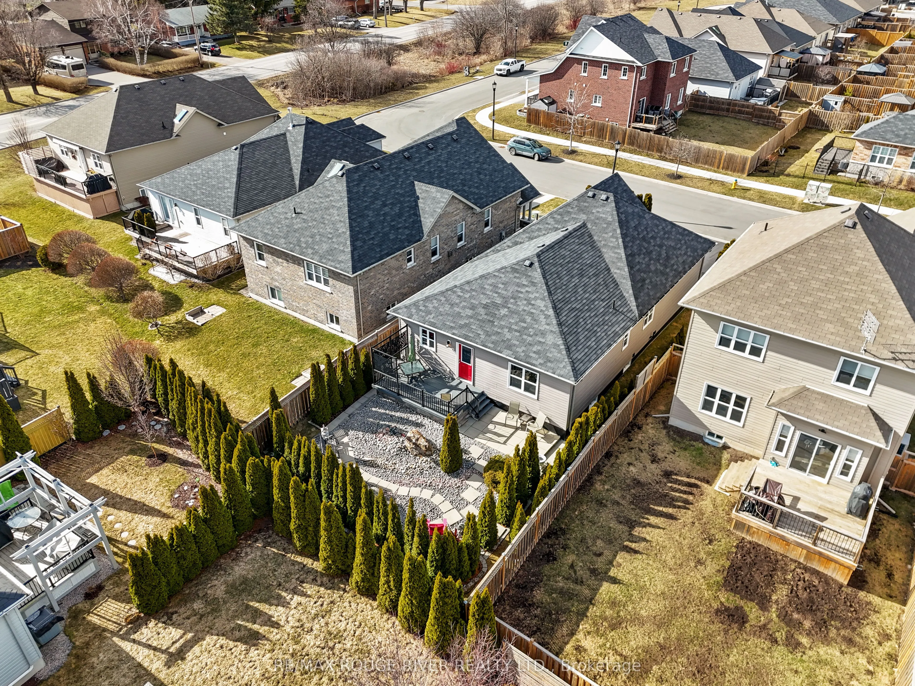 378 Lonsberry Drive