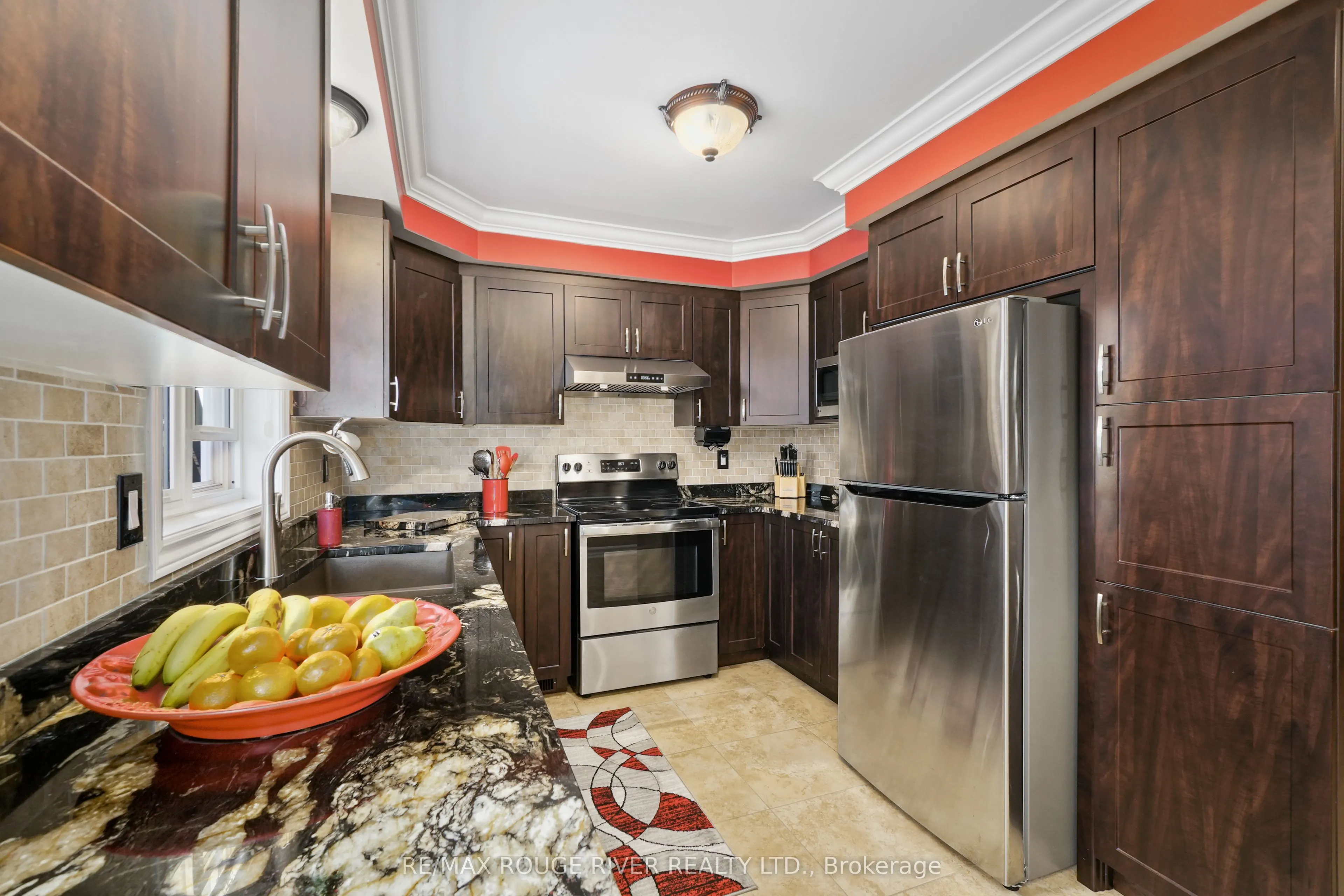 378 Lonsberry Drive