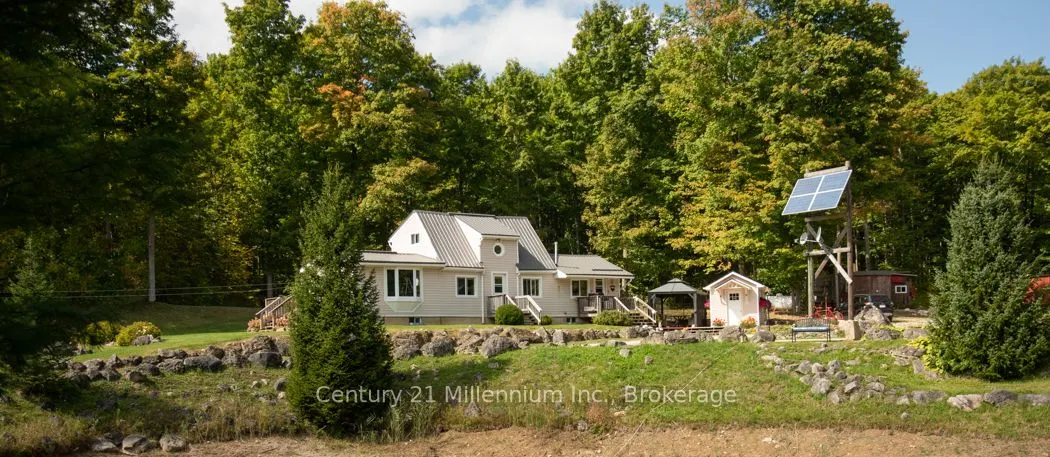 825173 Grey 40 Road