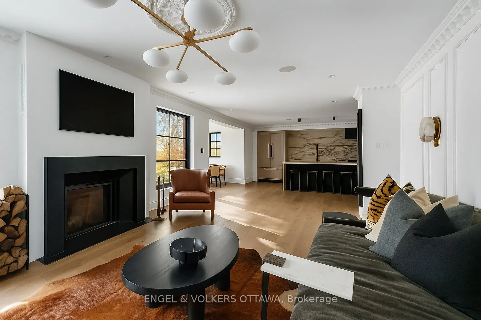1041 BRANDYWINE Court