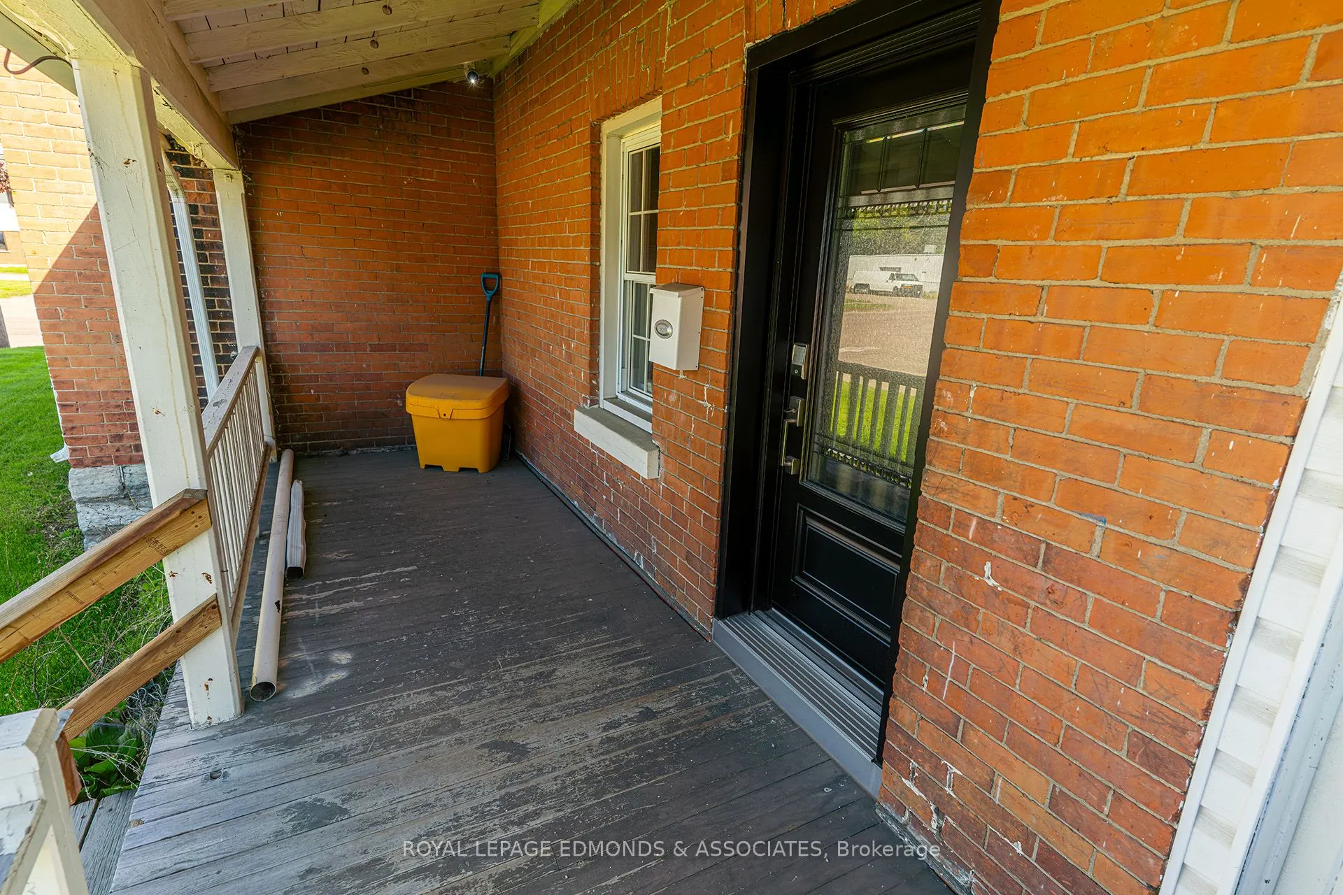 281 Trafalgar Road