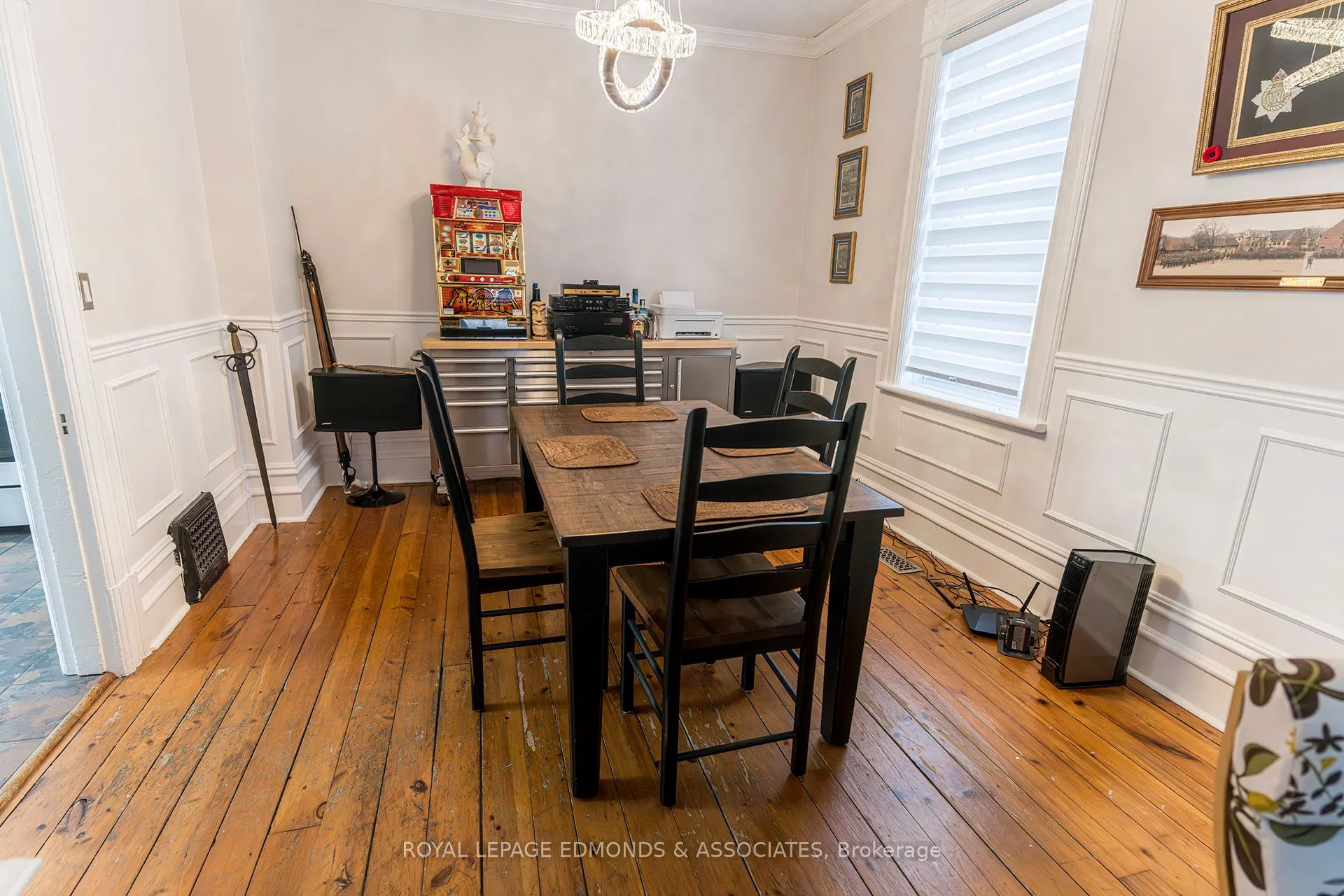 281 Trafalgar Road