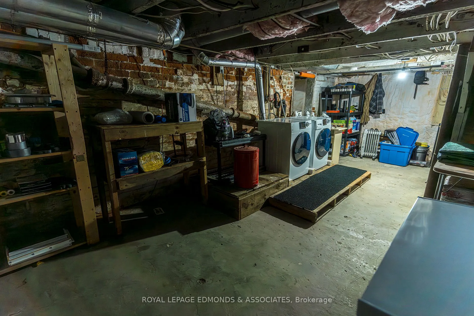 281 Trafalgar Road