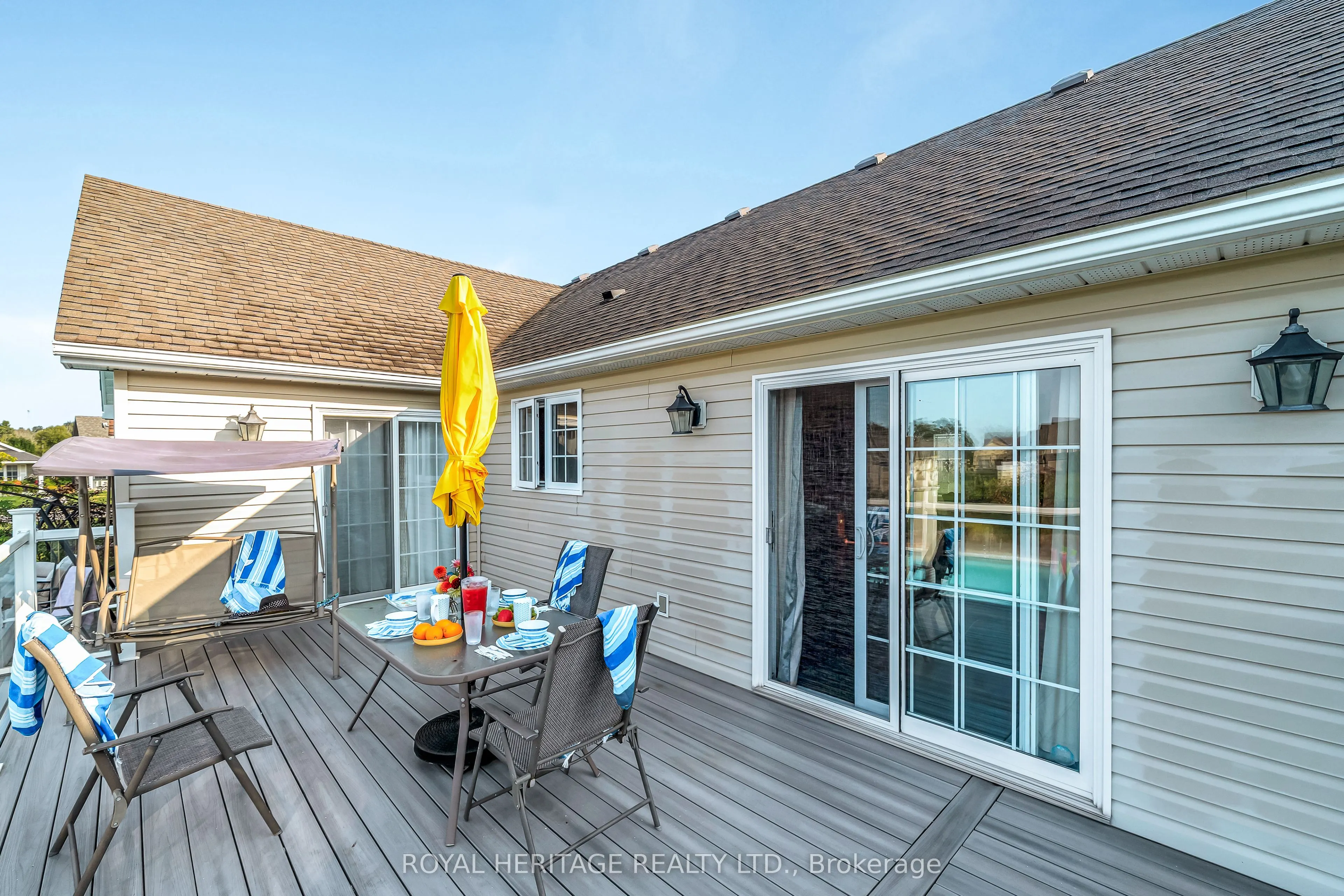 27 Cortland Crescent