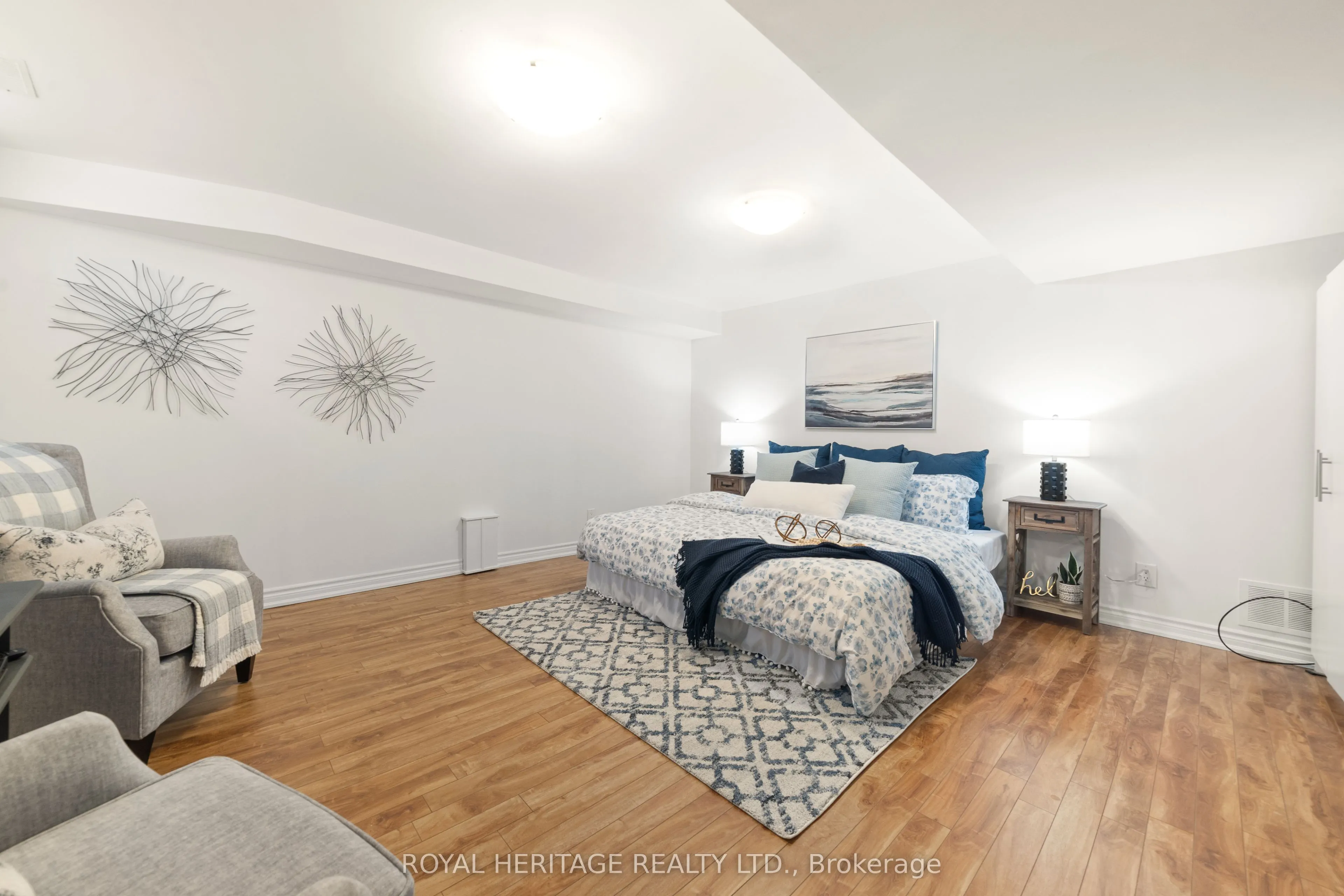 27 Cortland Crescent