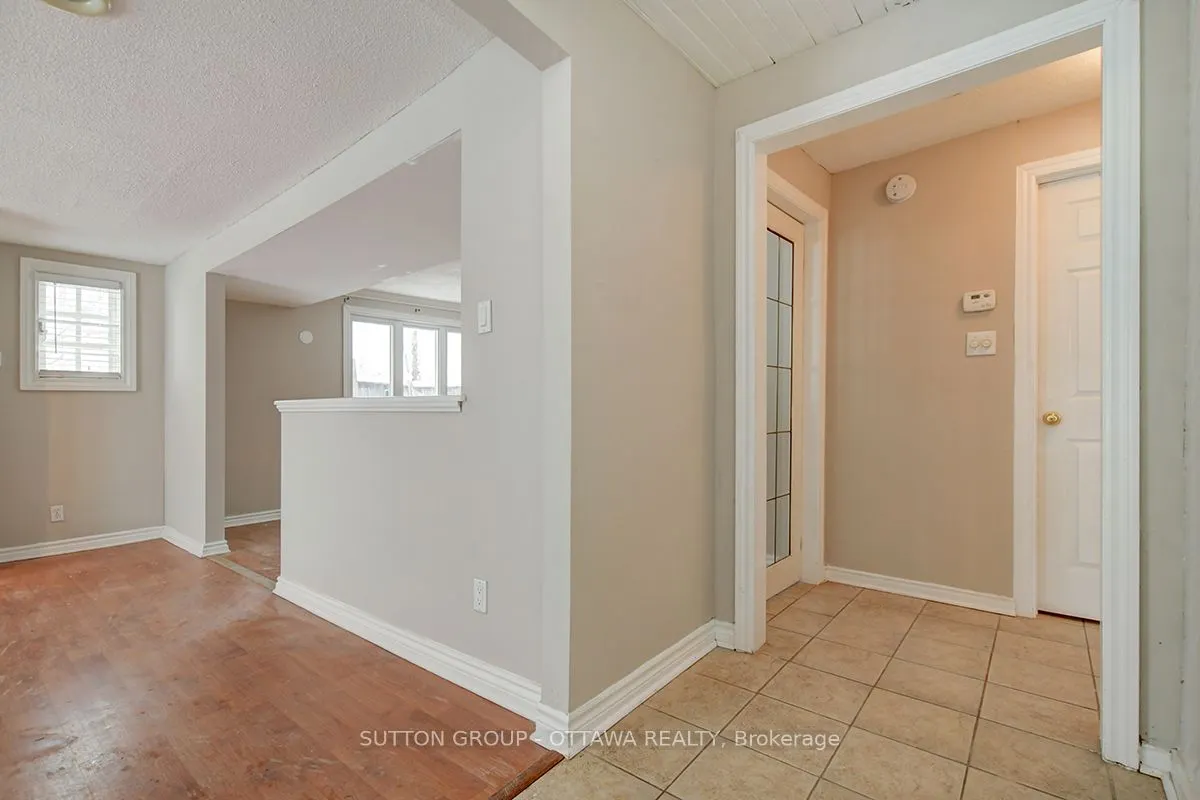 458 River Road