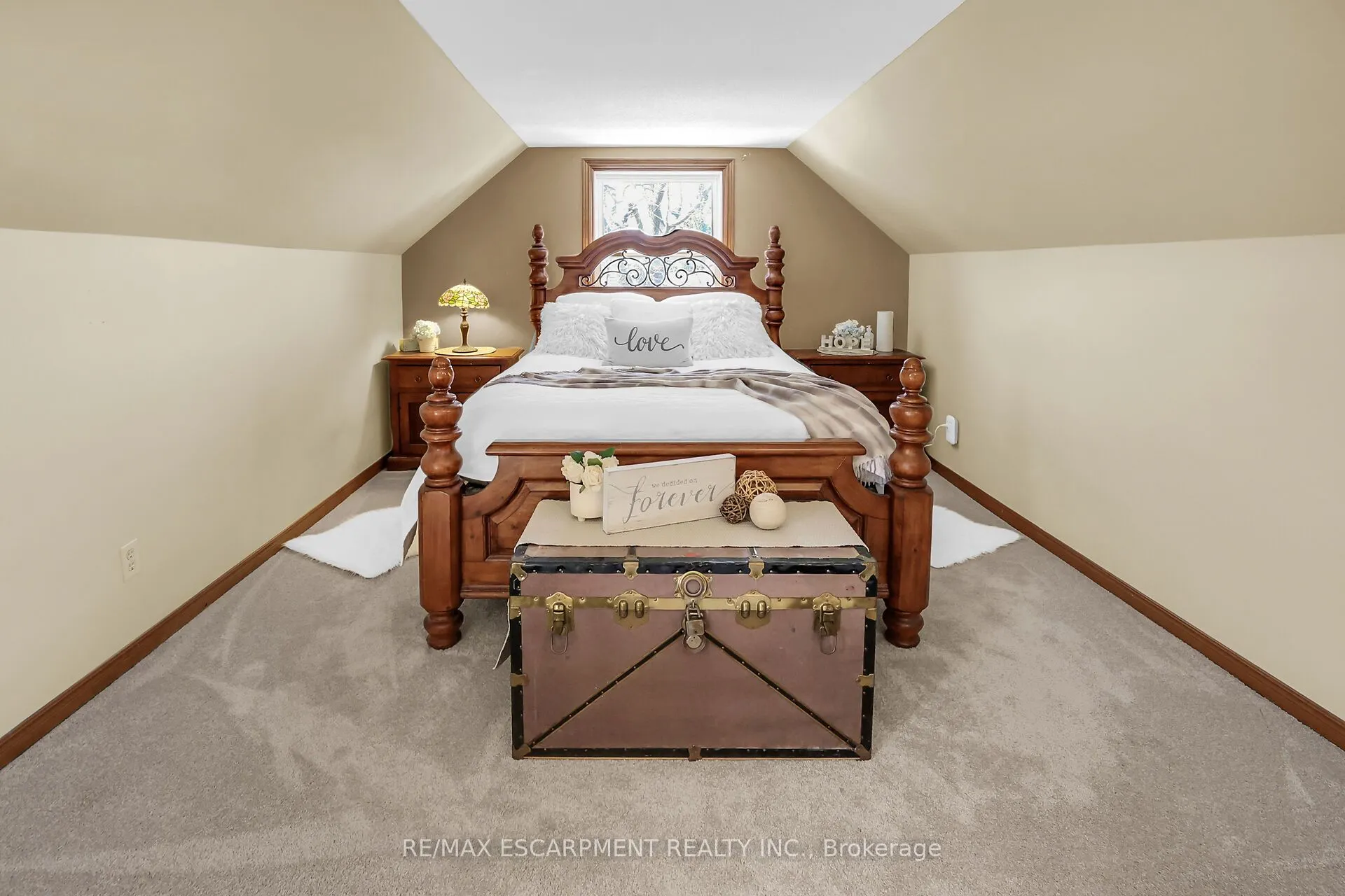 5001 Hillside Drive