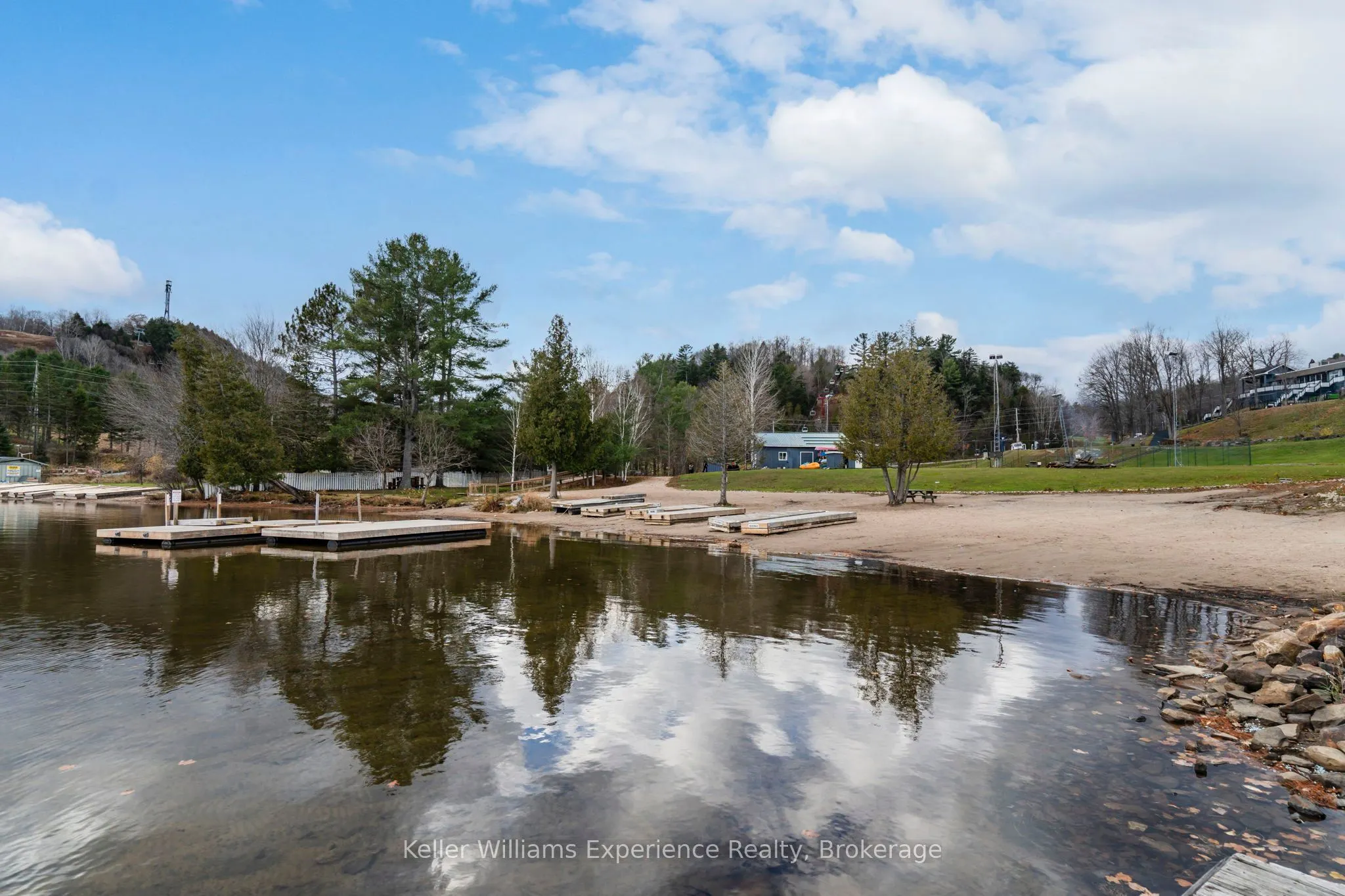 27 Turner Drive, #14