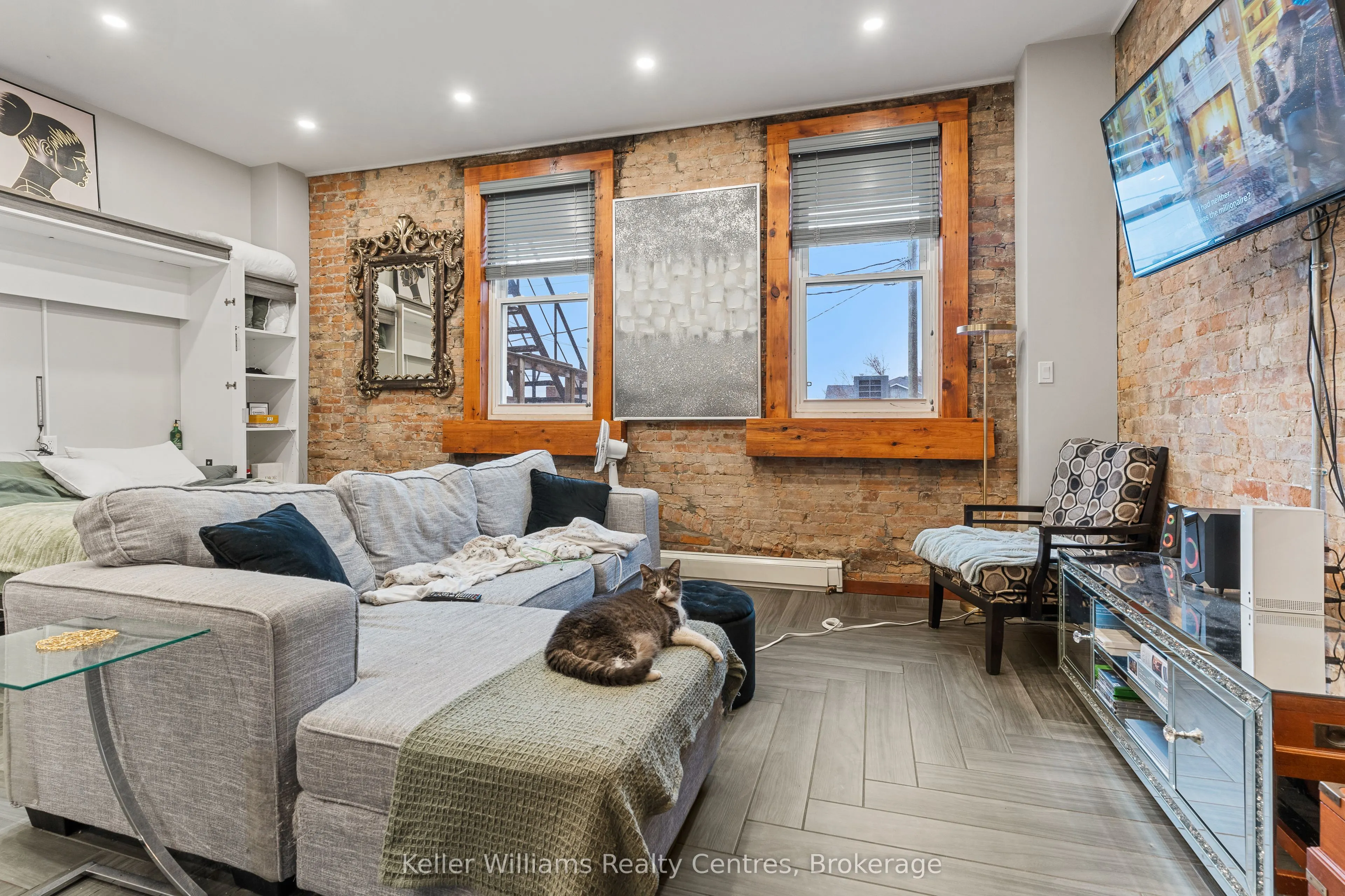 314 8th Street E