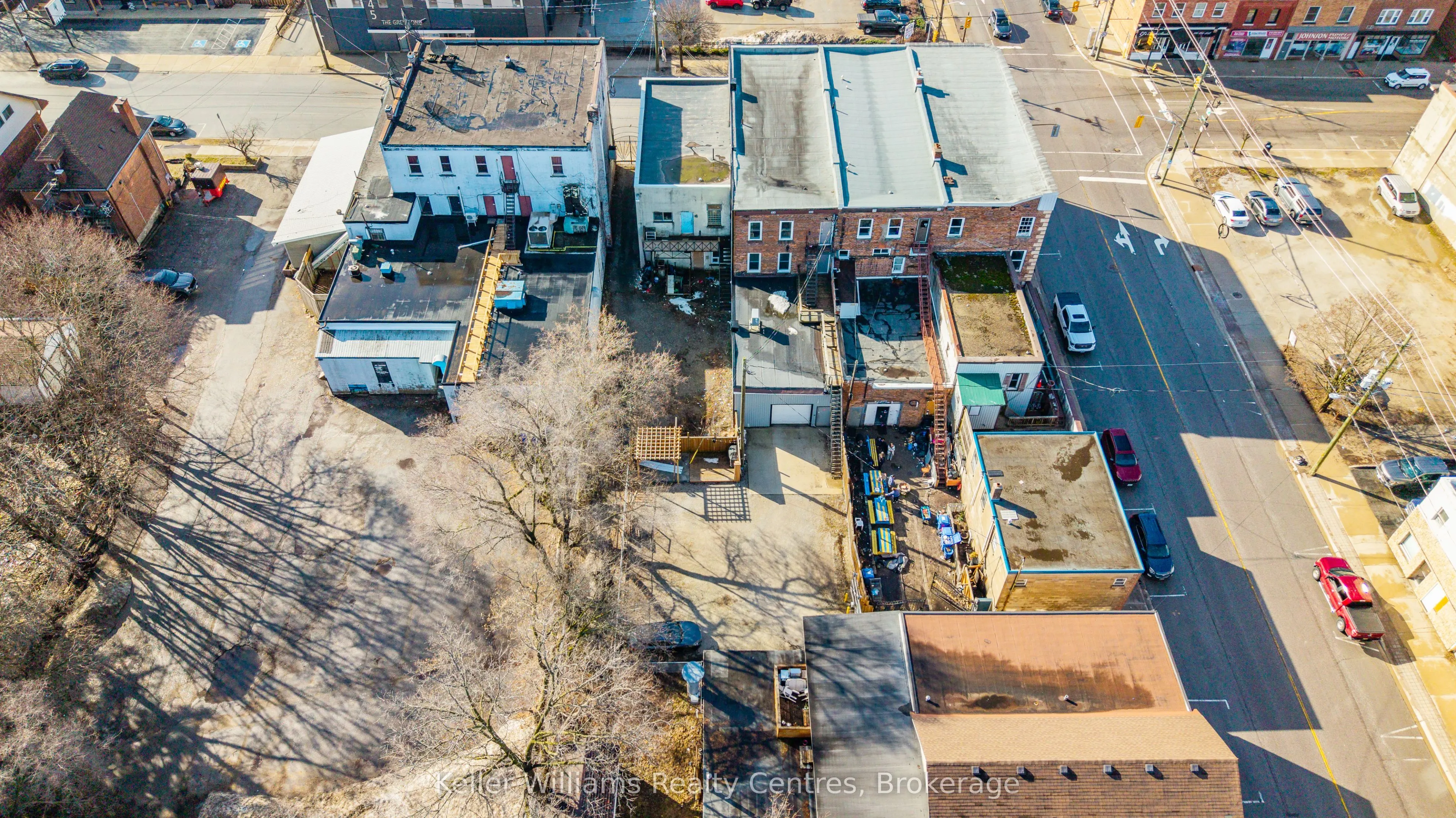314 8th Street E