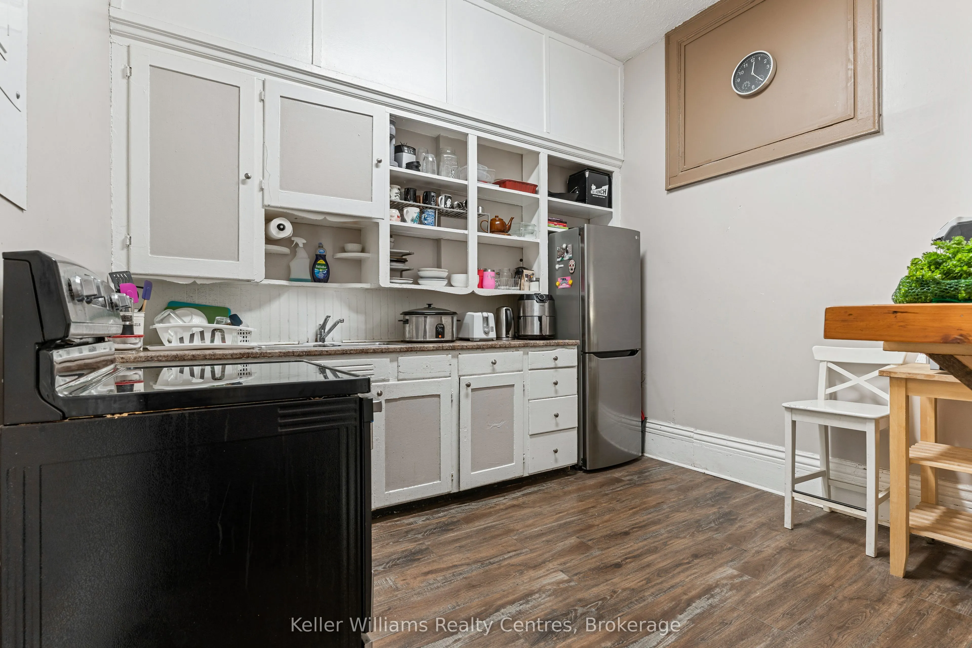 314 8th Street E