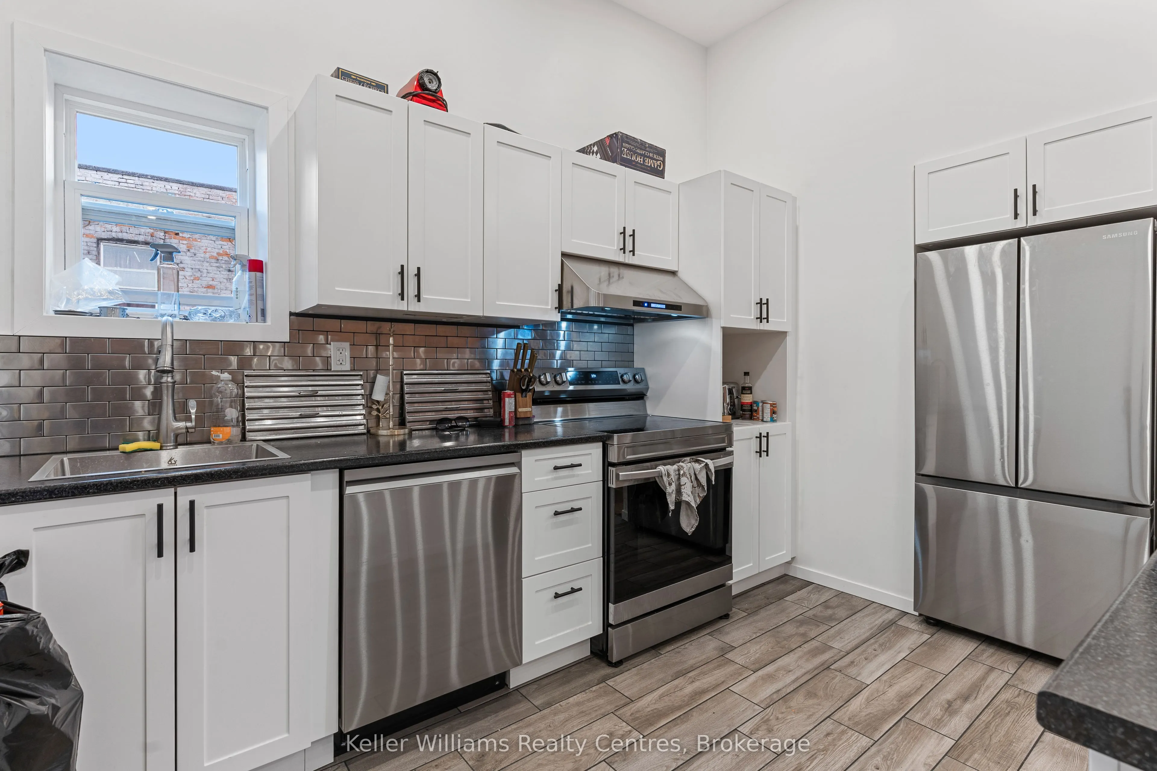 314 8th Street E