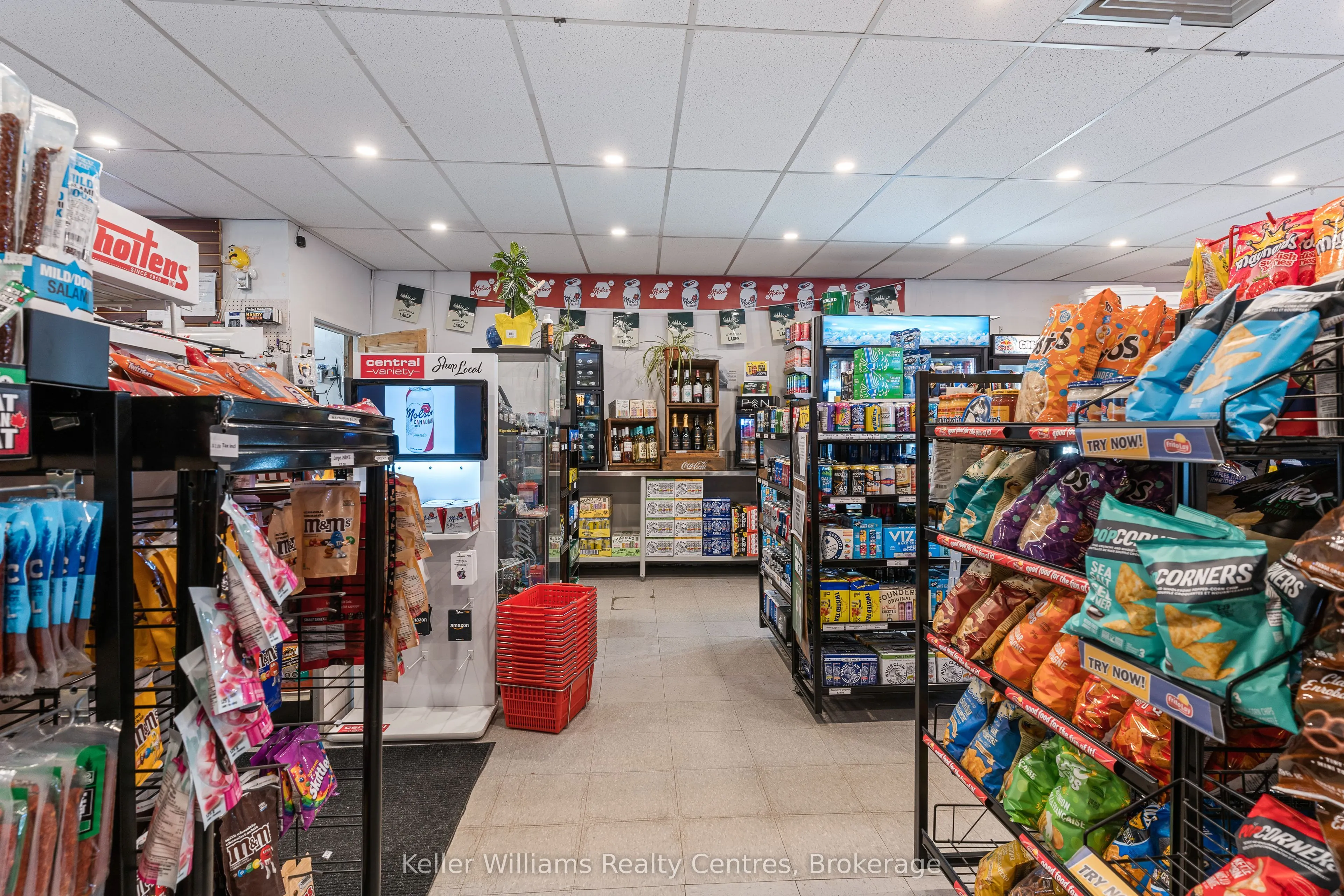 314 8th Street E