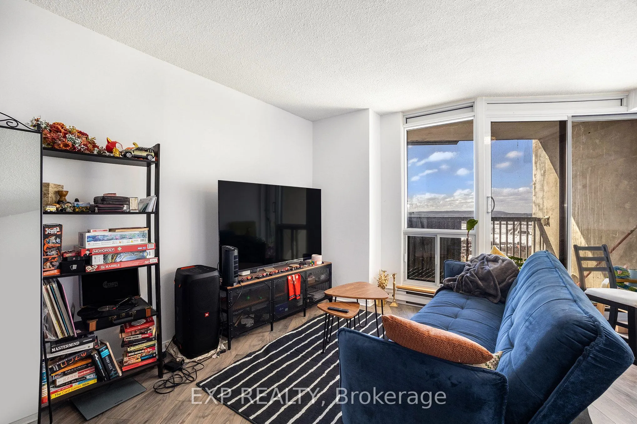900 Dynes Road, #2309