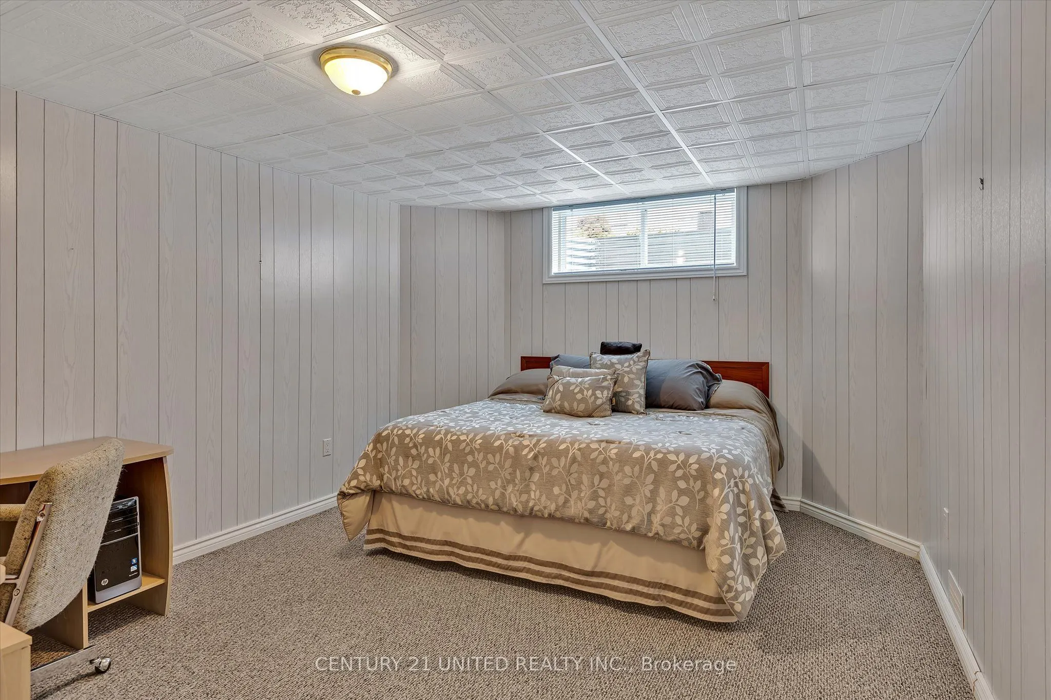 6 Village Crescent, #6