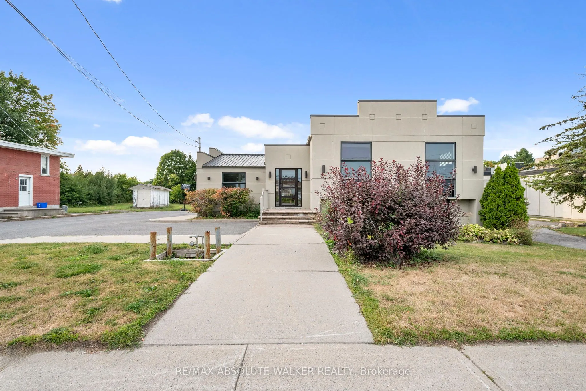 3591 Innes Road