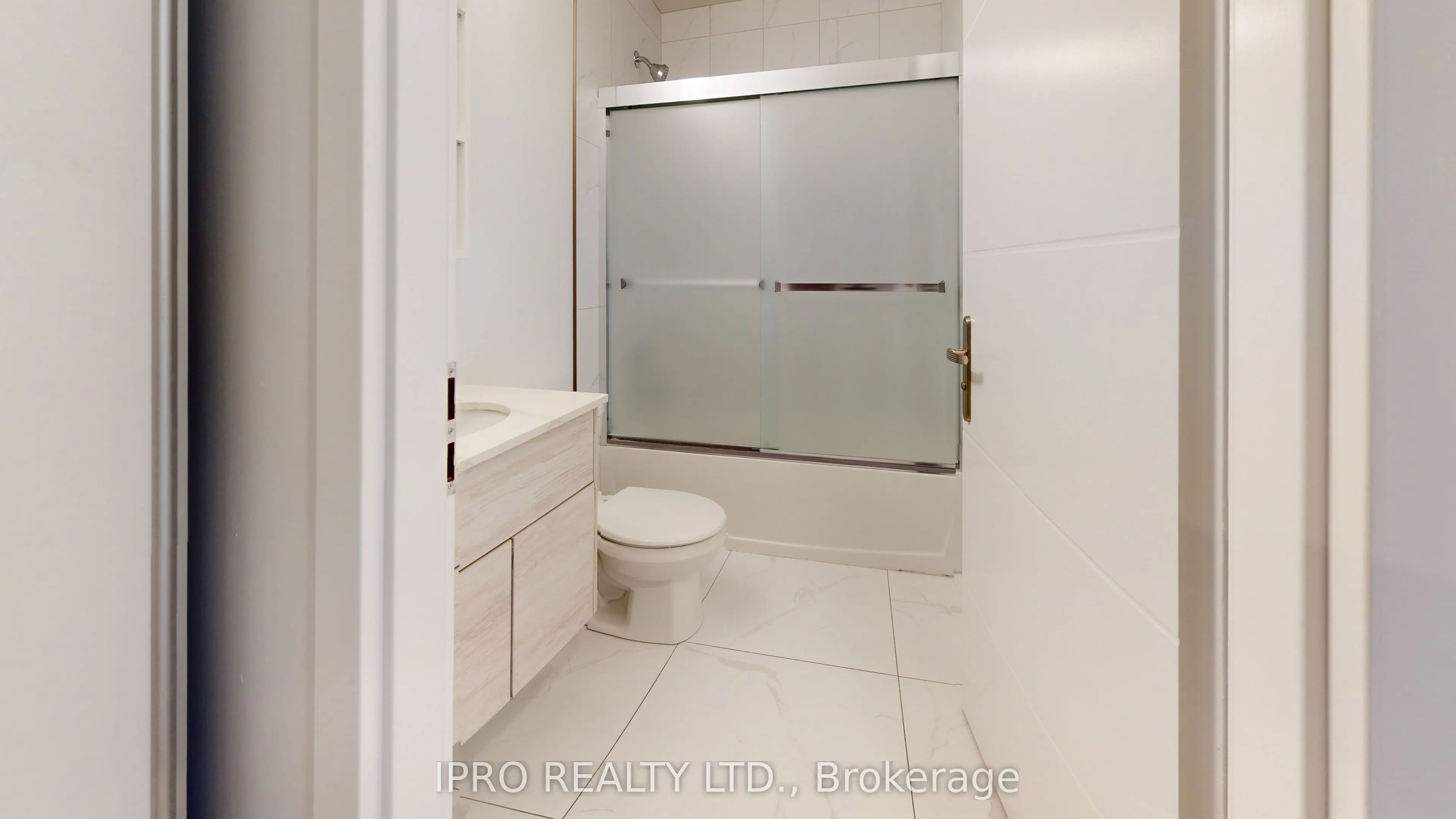 60 Frederick Street, #1302