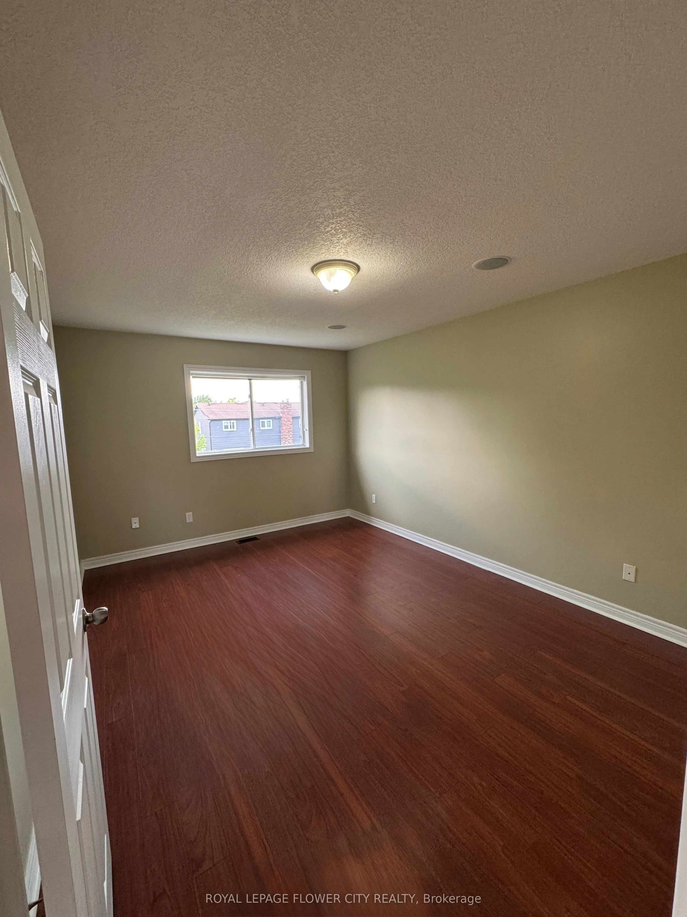 14 AVENUE EAST Avenue, #1462
