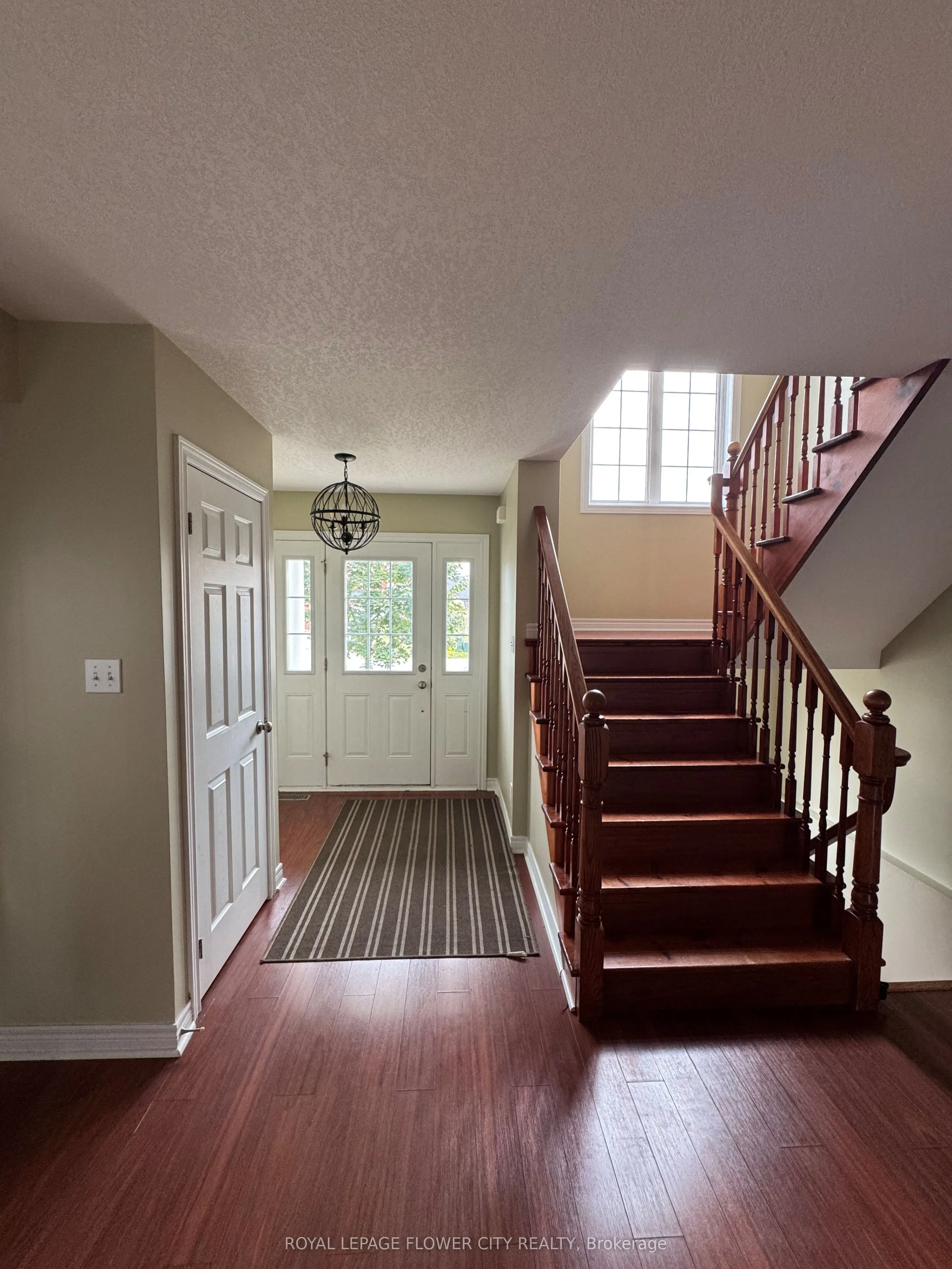 14 AVENUE EAST Avenue, #1462