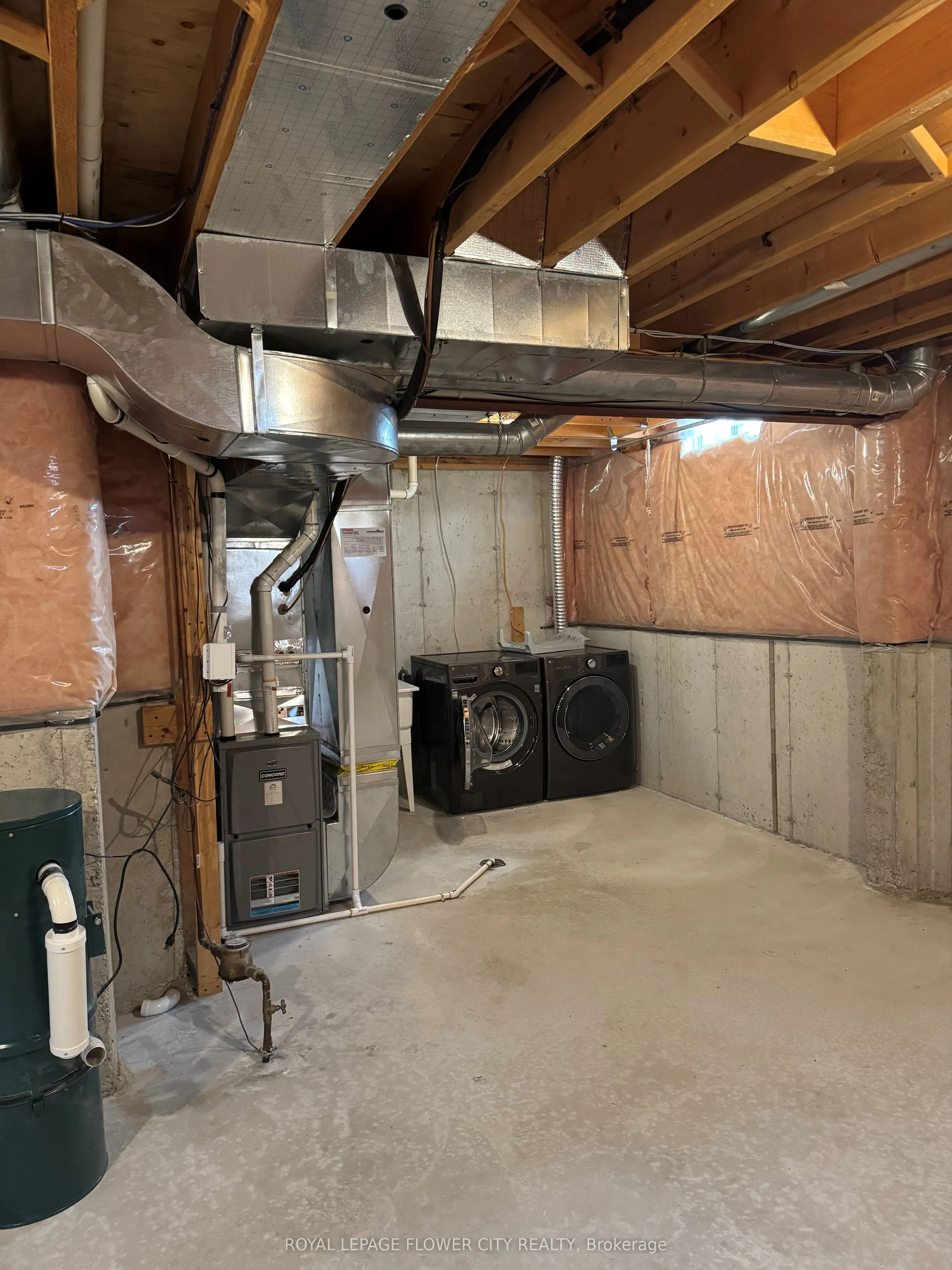 14 AVENUE EAST Avenue, #1462