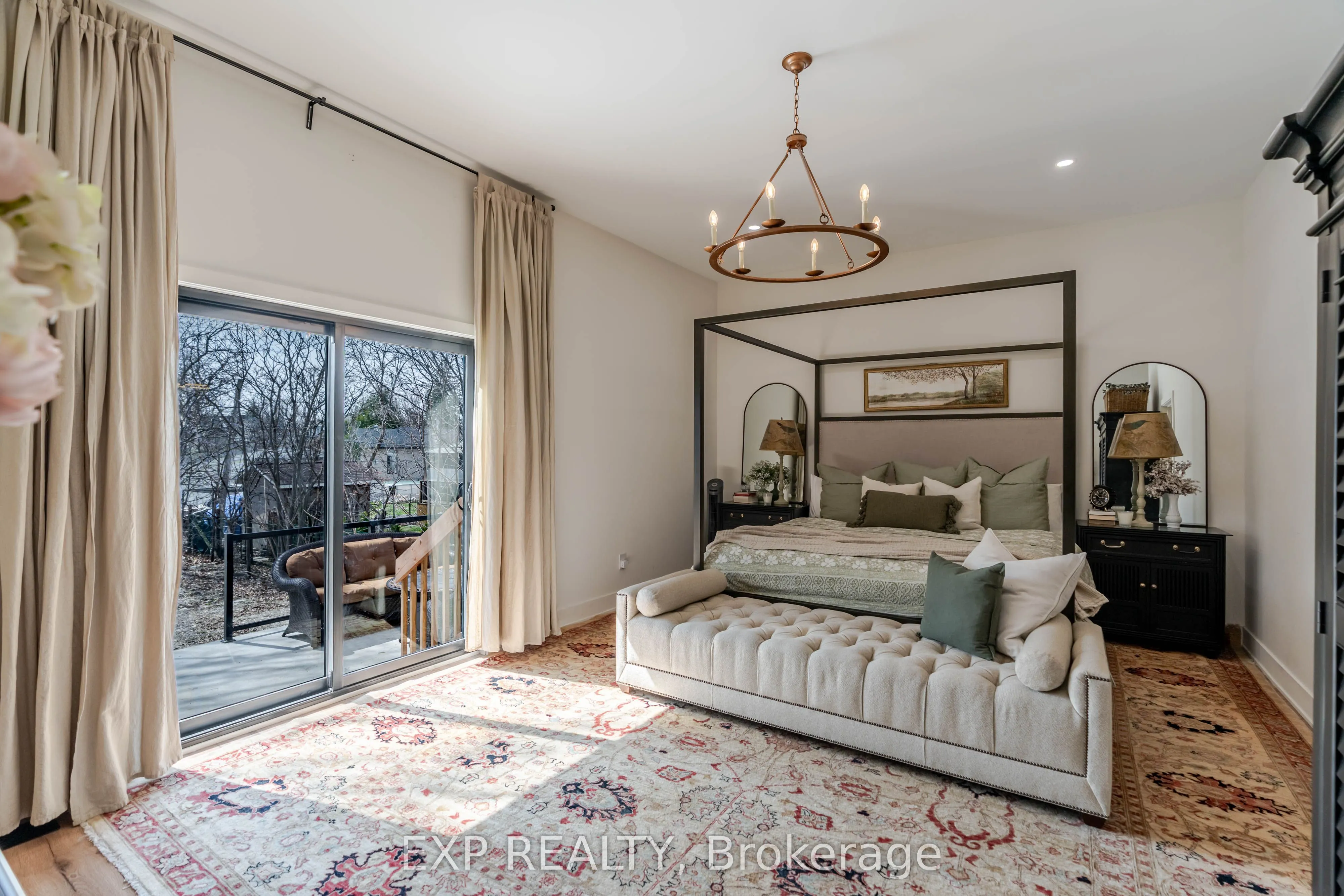 12A Viewmount Drive