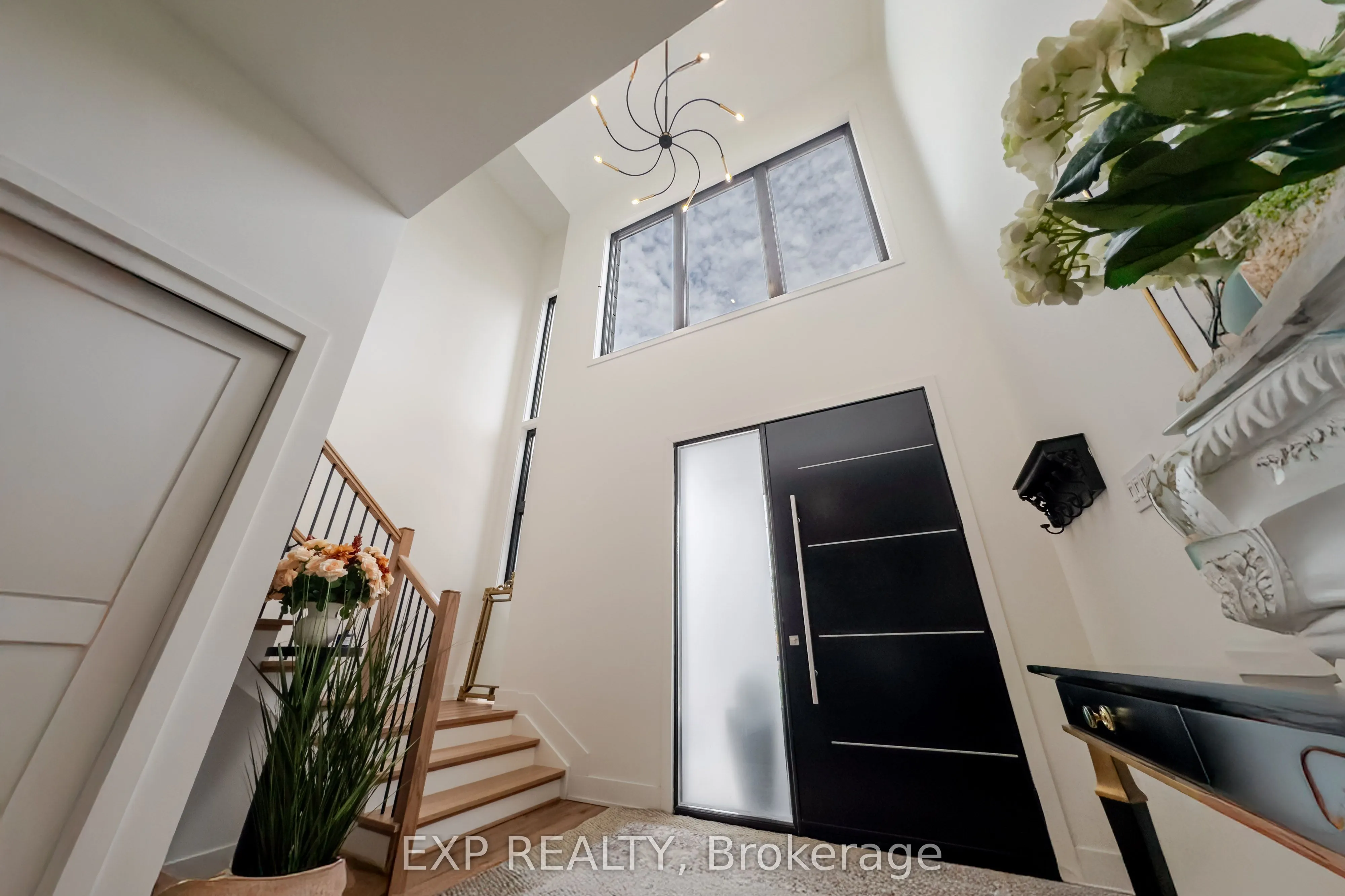 12A Viewmount Drive