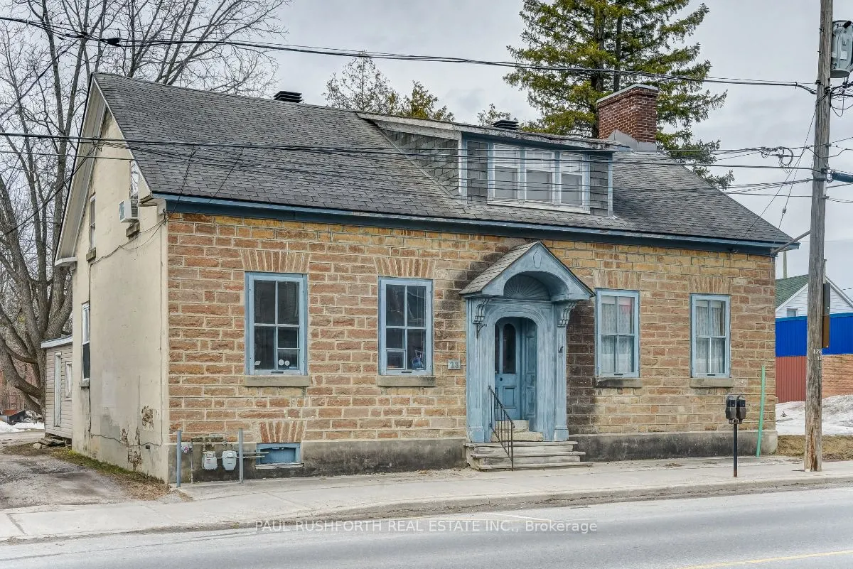 28 Wilson Street W