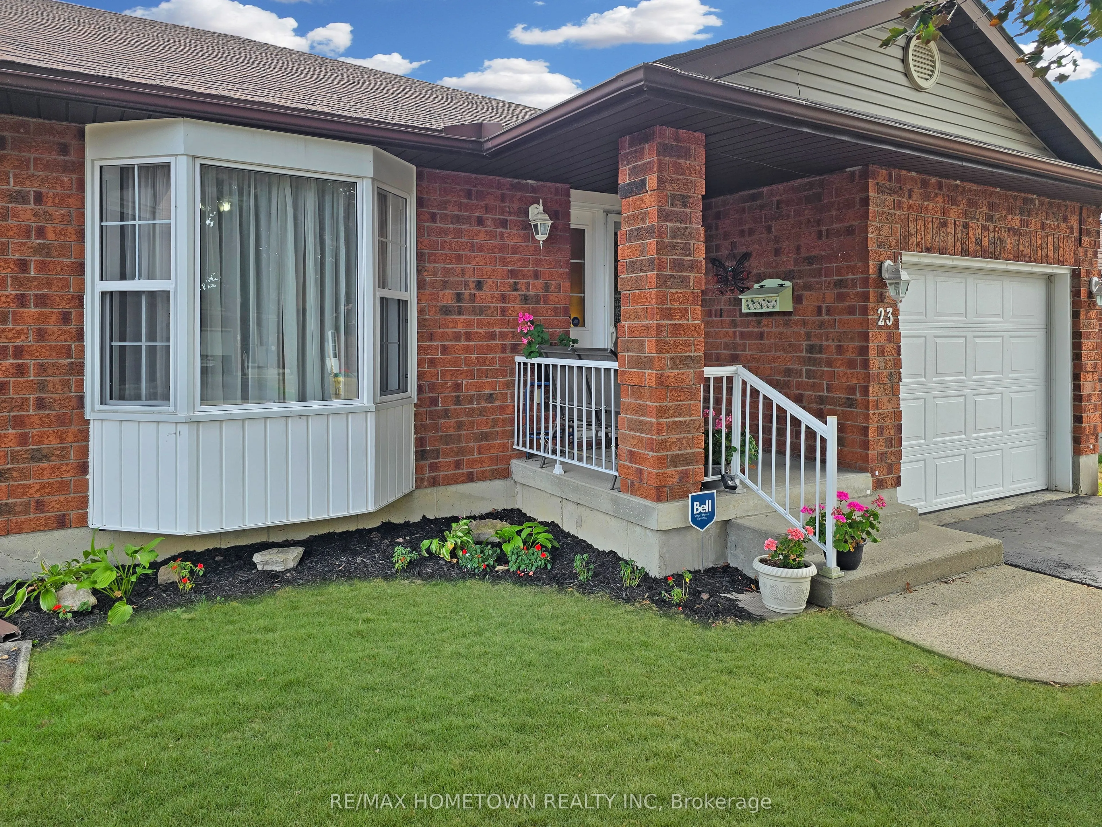 23 WILMOT YOUNG Place