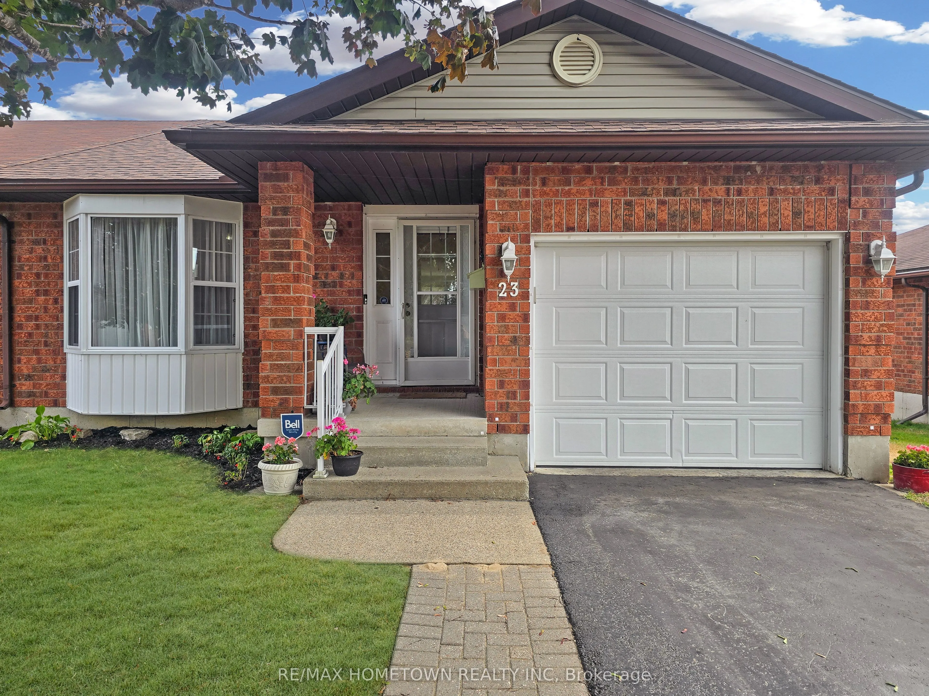 23 WILMOT YOUNG Place