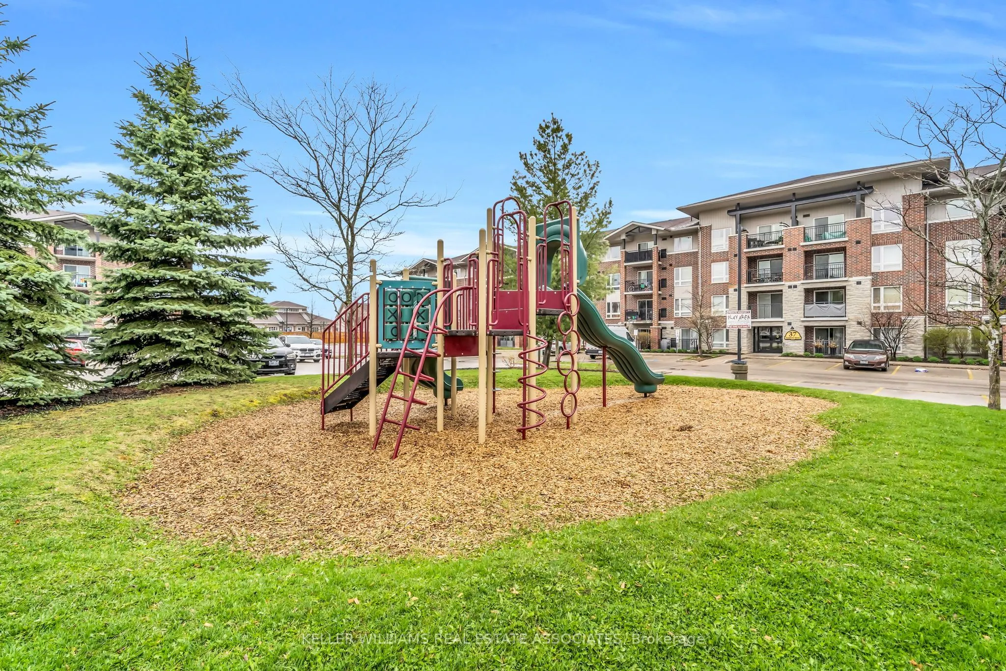 41 Goodwin Drive, #401
