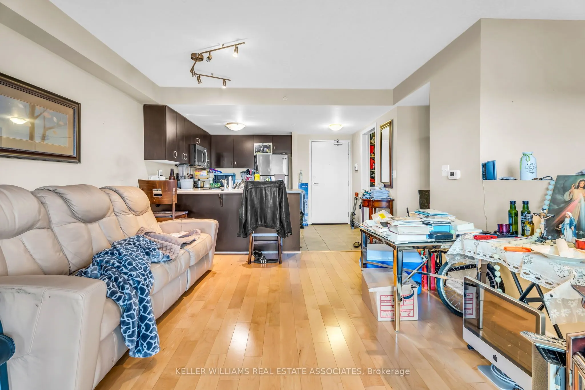 41 Goodwin Drive, #401