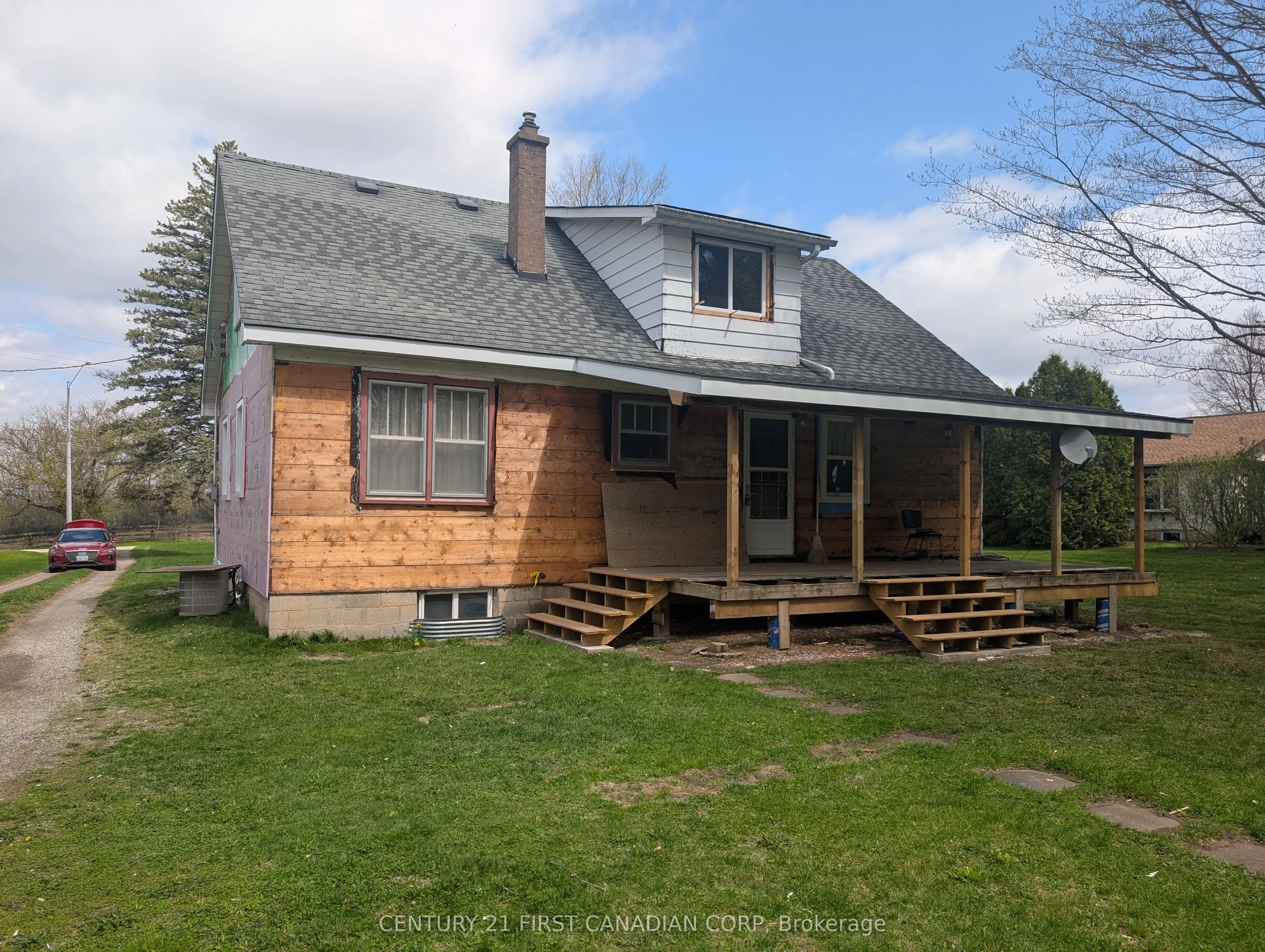 211 King Edward Street