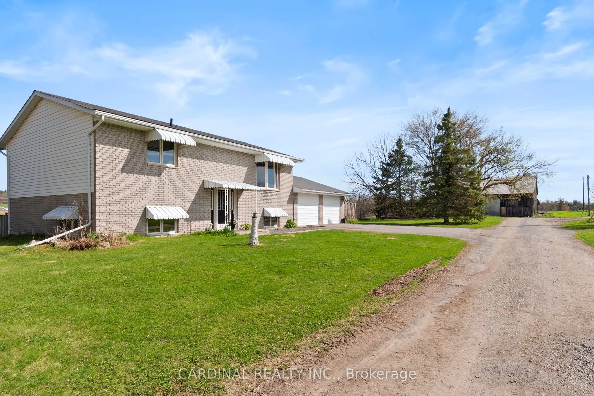 1735 County Rd 48 Road