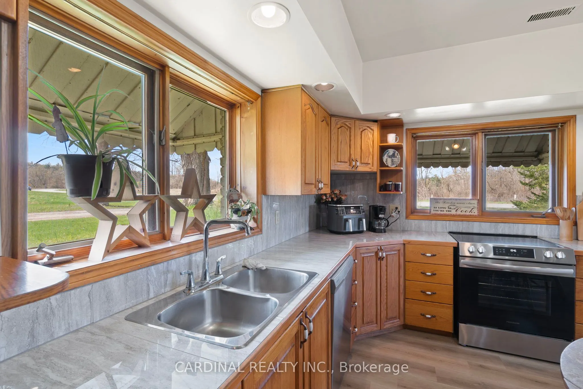 1735 County Rd 48 Road