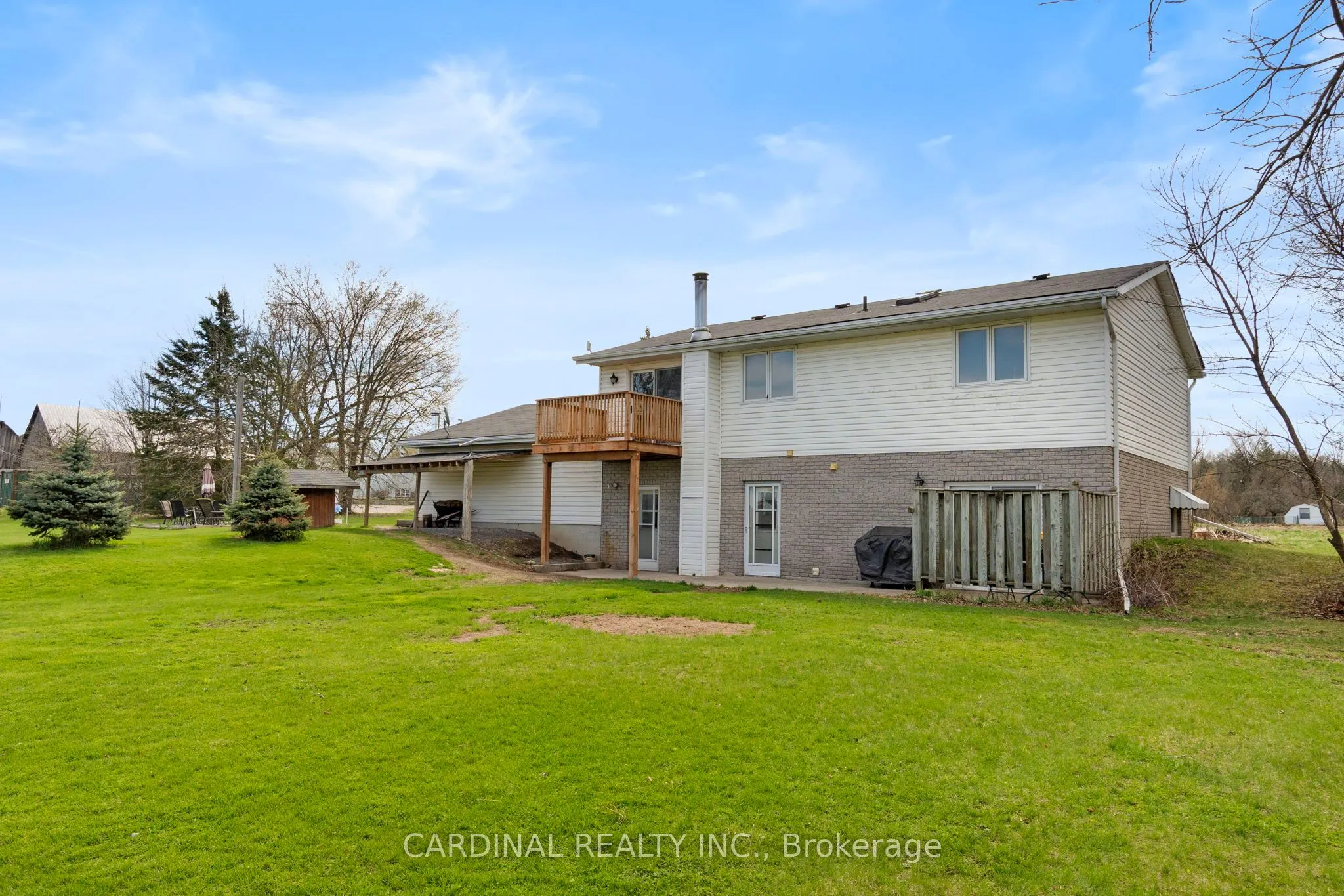 1735 County Rd 48 Road