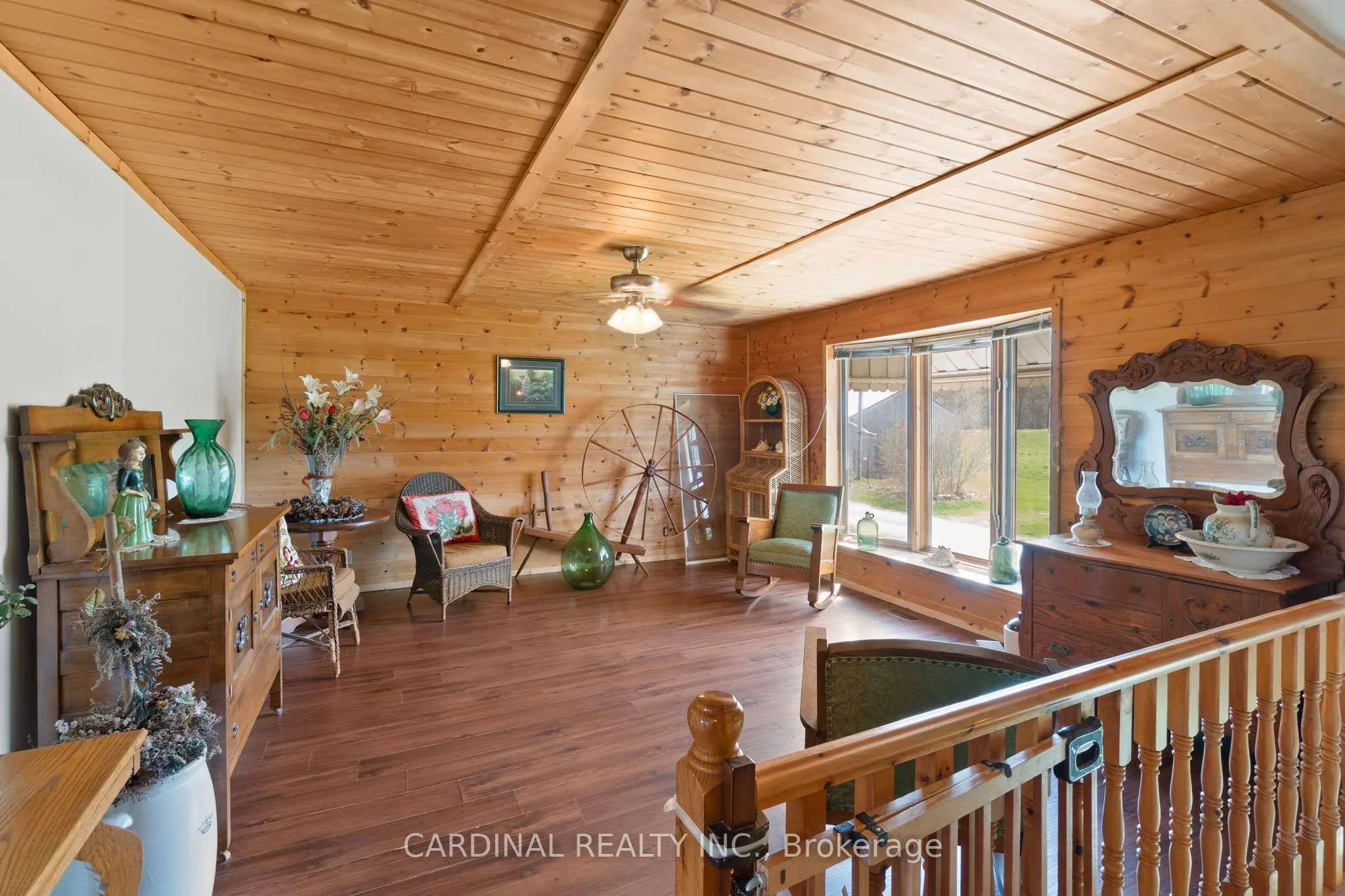 1735 County Rd 48 Road