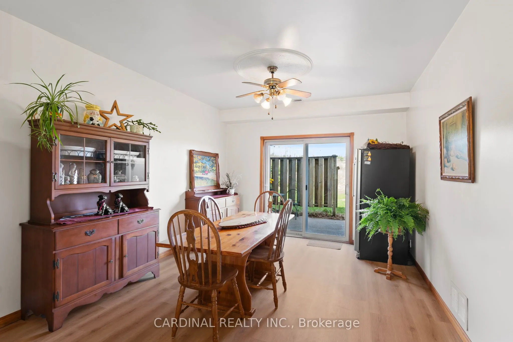 1735 County Rd 48 Road