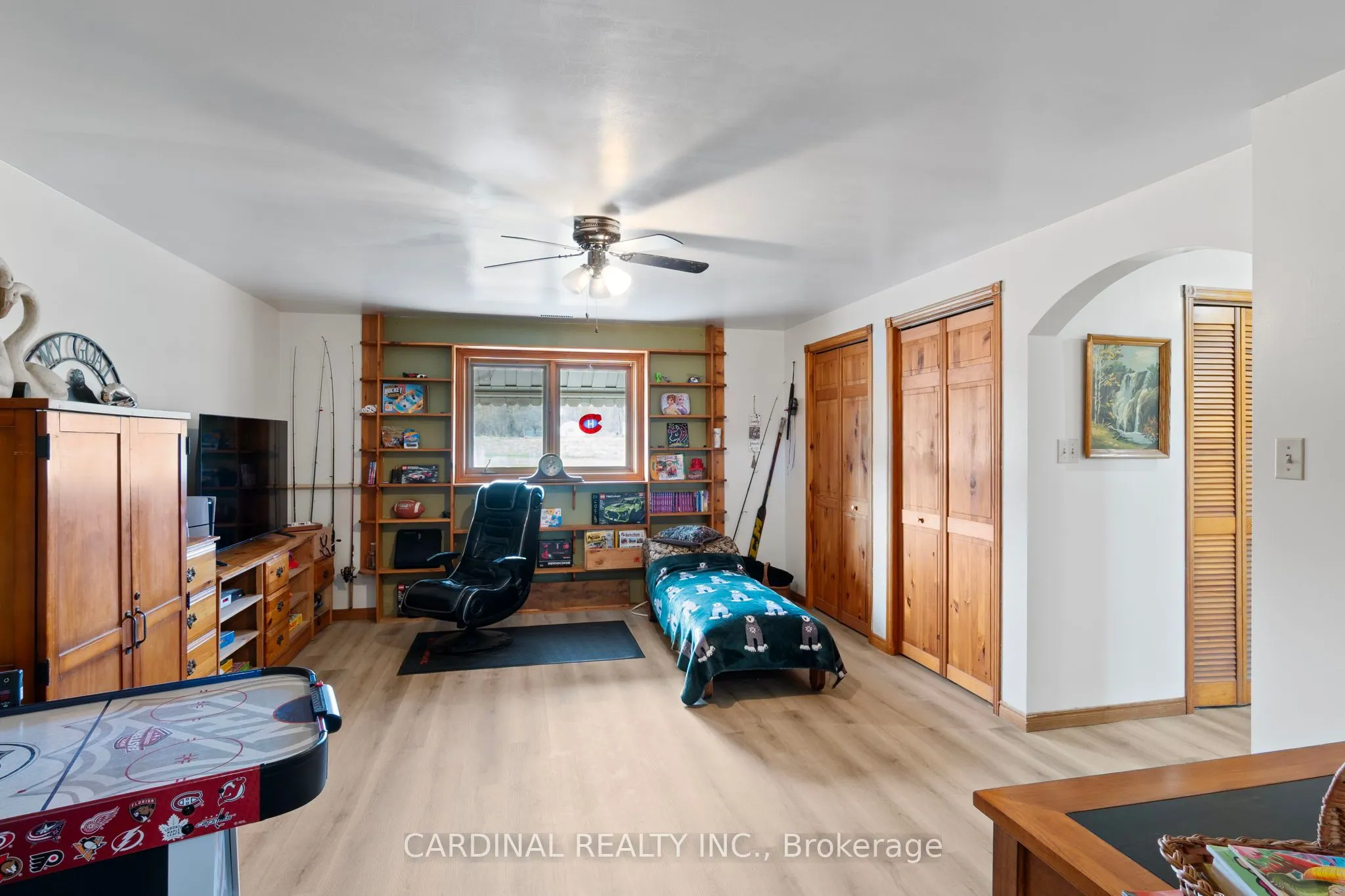 1735 County Rd 48 Road