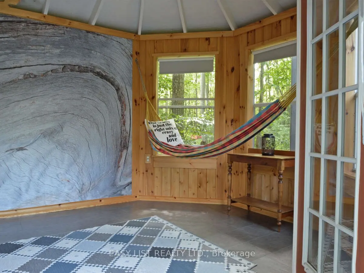 424 Huron Road